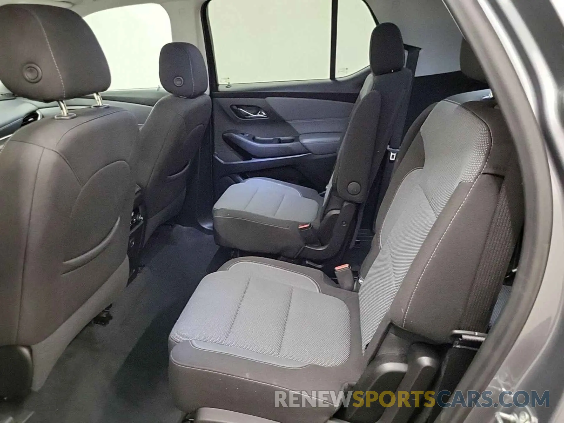 18 fotografías del automóvil dañado 1GNERGKW0MJ185390 CHEVROLET TRAVERSE 2021