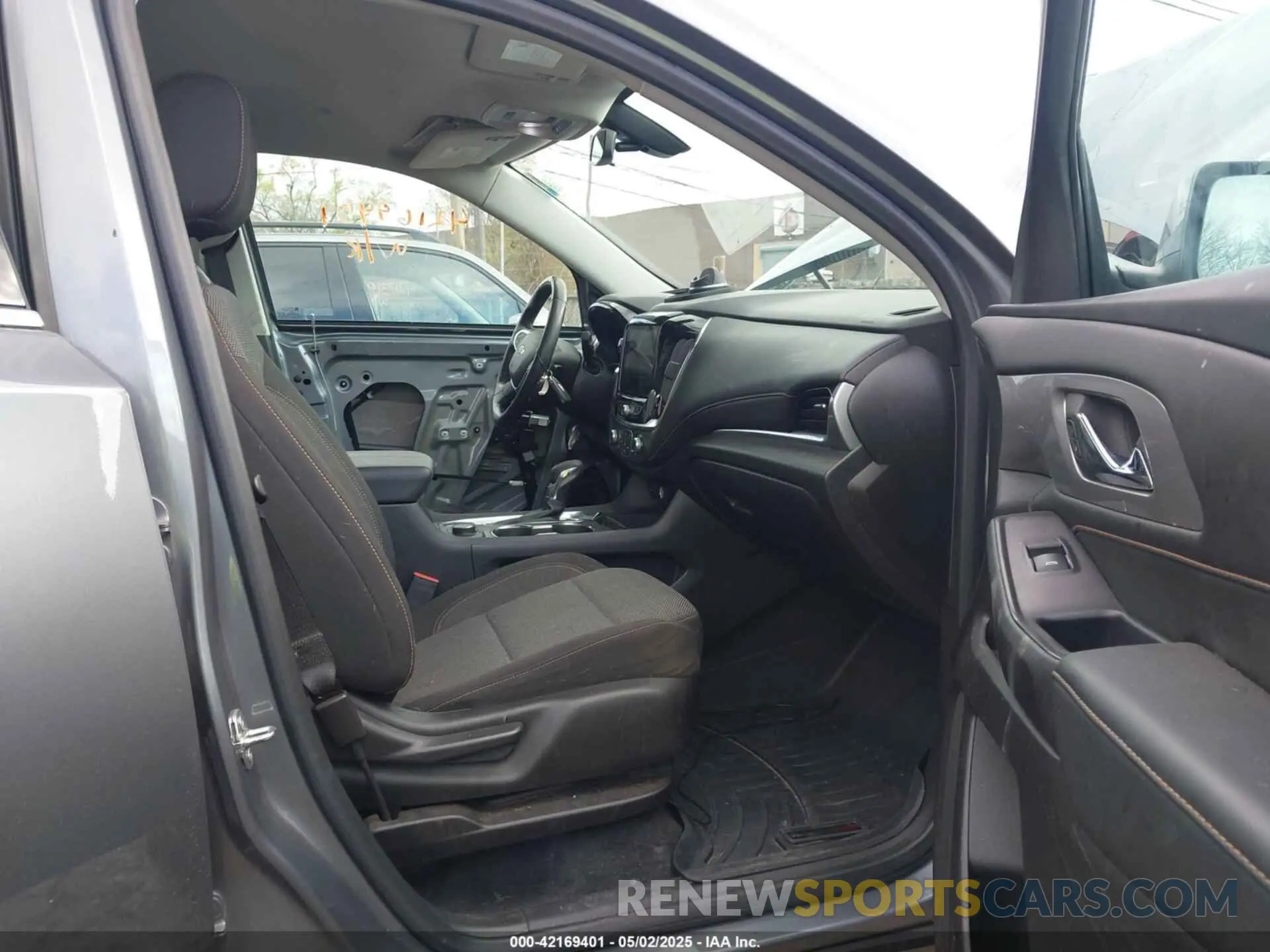 5 fotografías del automóvil dañado 1GNERGKW3MJ157258 CHEVROLET TRAVERSE 2021