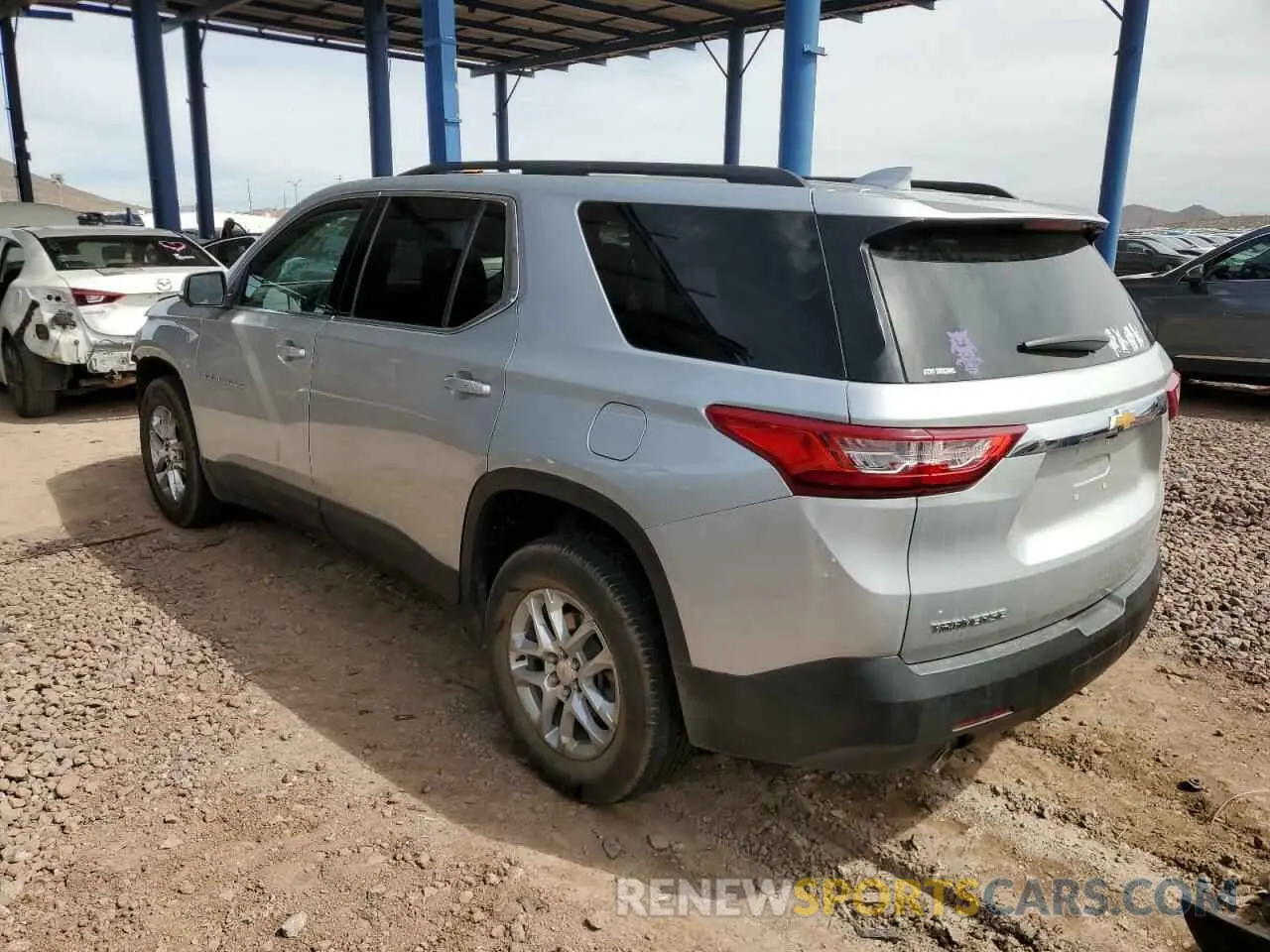 2 fotografías del automóvil dañado 1GNERGKW4MJ153669 CHEVROLET TRAVERSE 2021