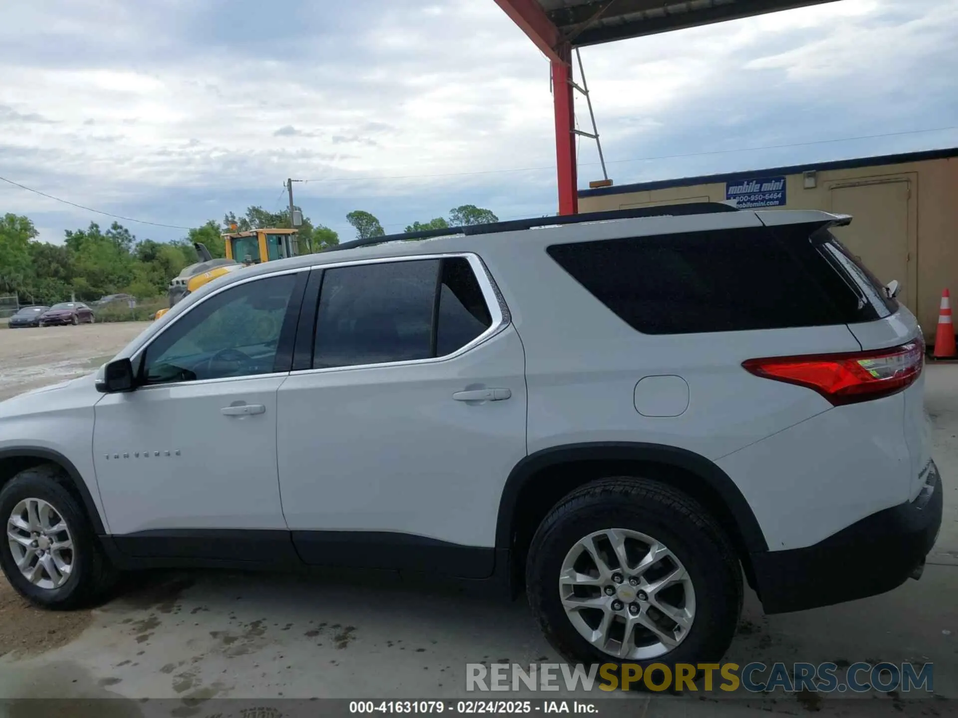 15 fotografías del automóvil dañado 1GNERGKW9MJ115970 CHEVROLET TRAVERSE 2021