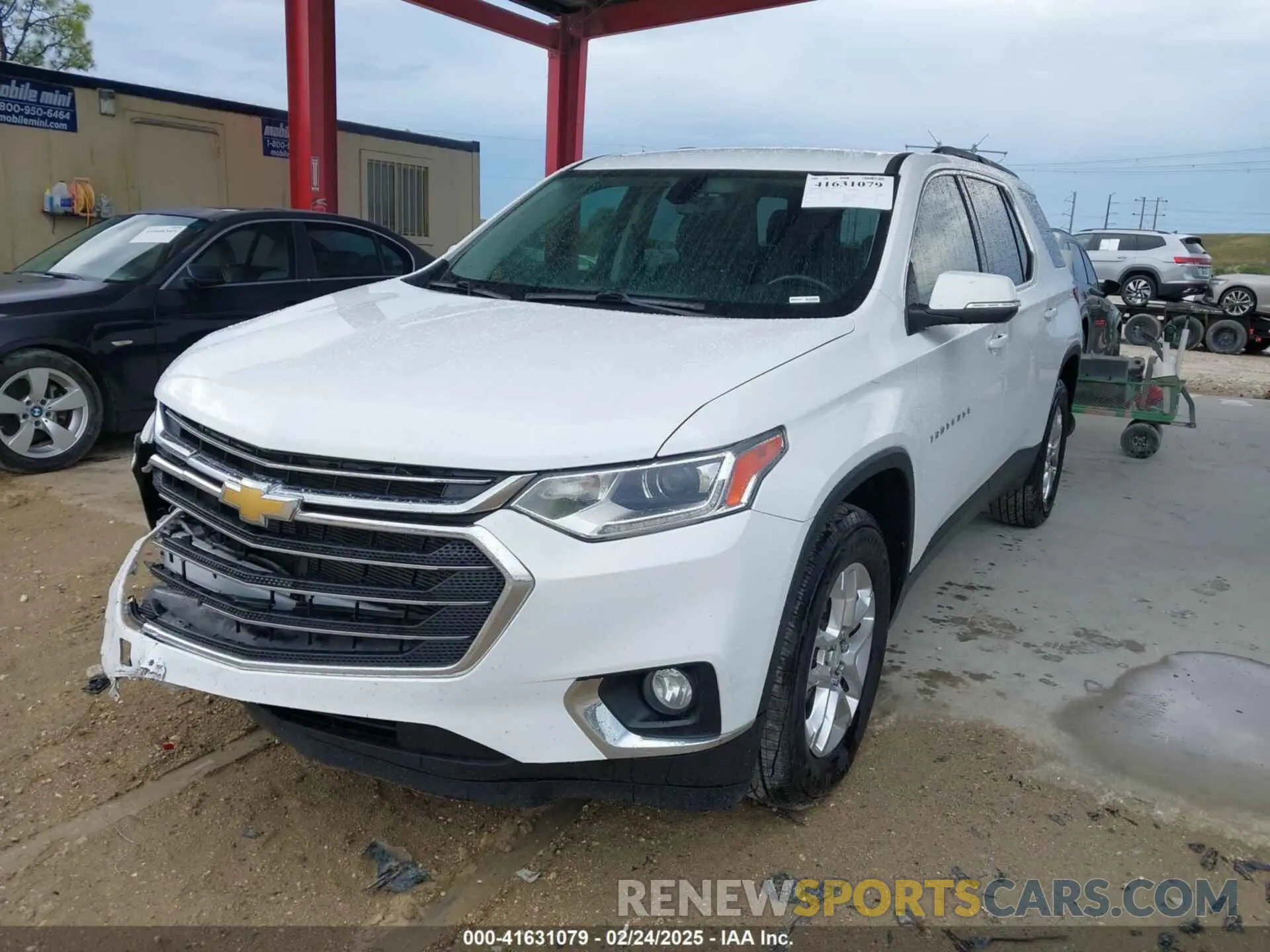 2 fotografías del automóvil dañado 1GNERGKW9MJ115970 CHEVROLET TRAVERSE 2021
