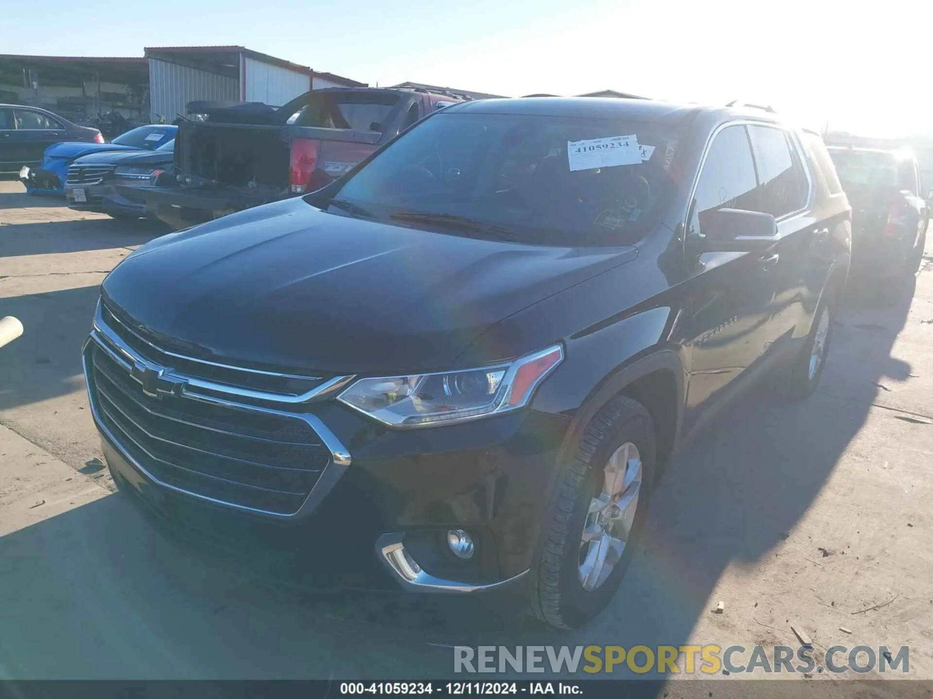 2 fotografías del automóvil dañado 1GNERGKW9MJ140030 CHEVROLET TRAVERSE 2021