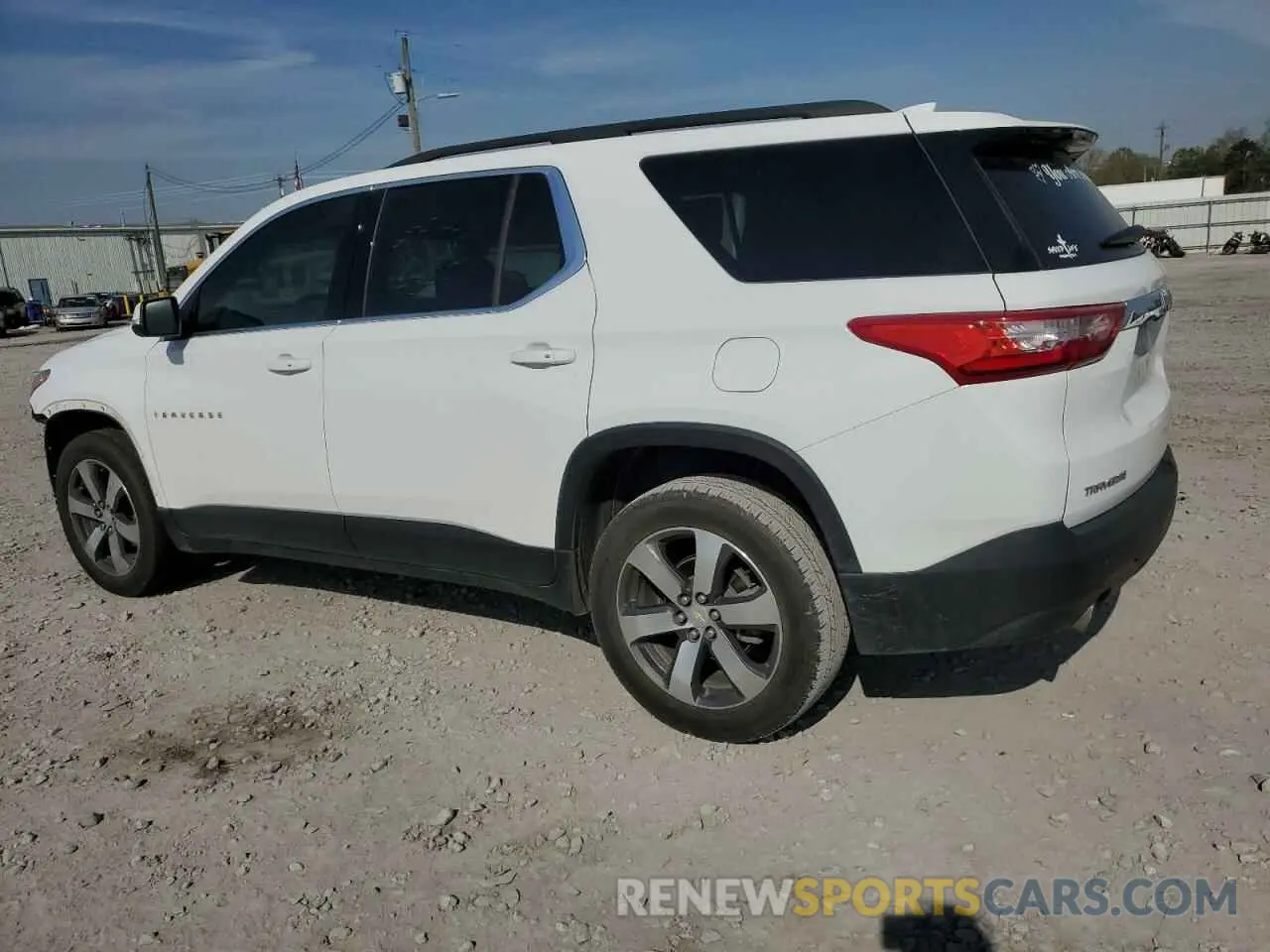 2 fotografías del automóvil dañado 1GNERHKW2MJ267014 CHEVROLET TRAVERSE 2021