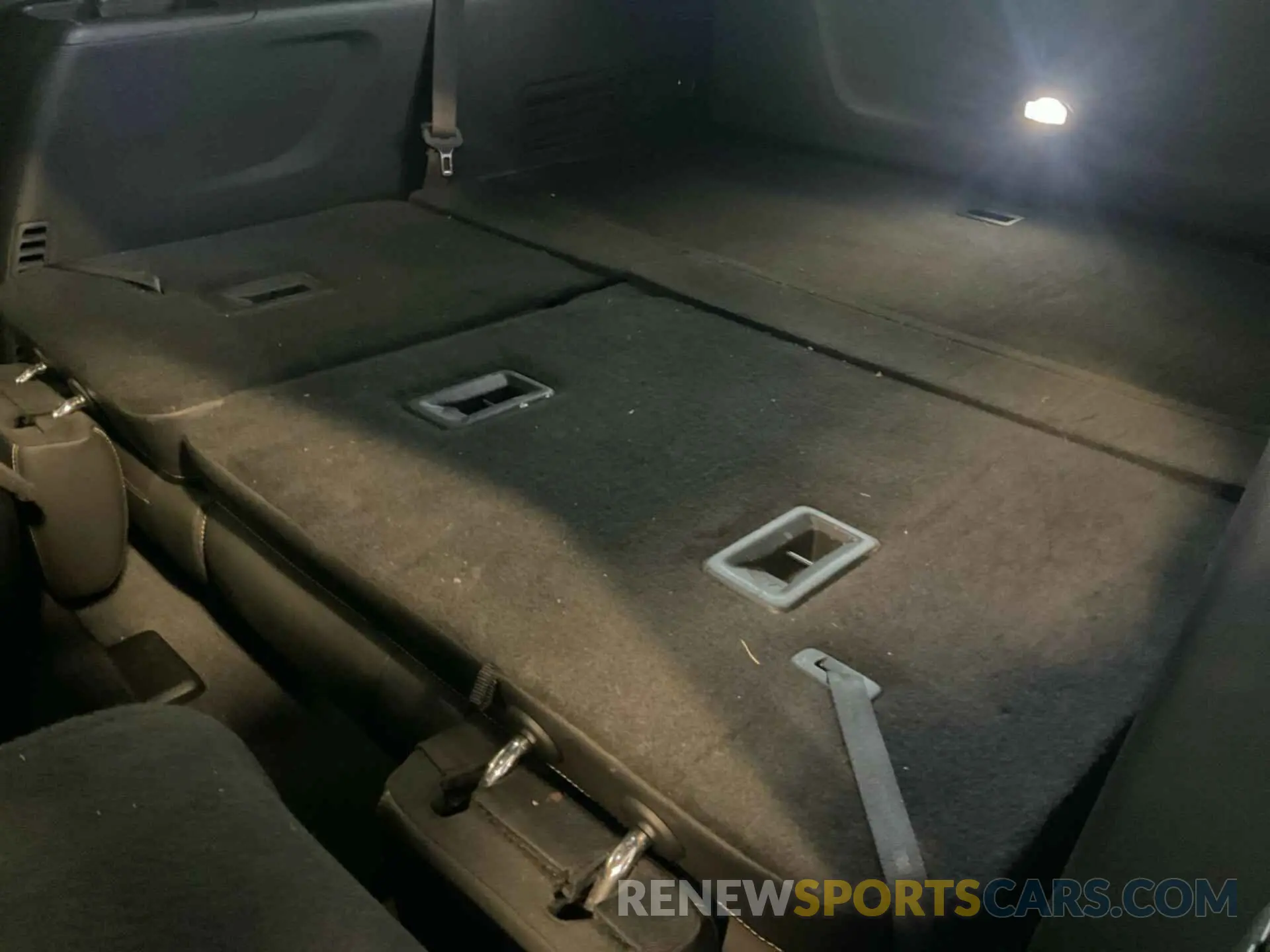 8 fotografías del automóvil dañado 1GNERHKW7MJ188468 CHEVROLET TRAVERSE 2021