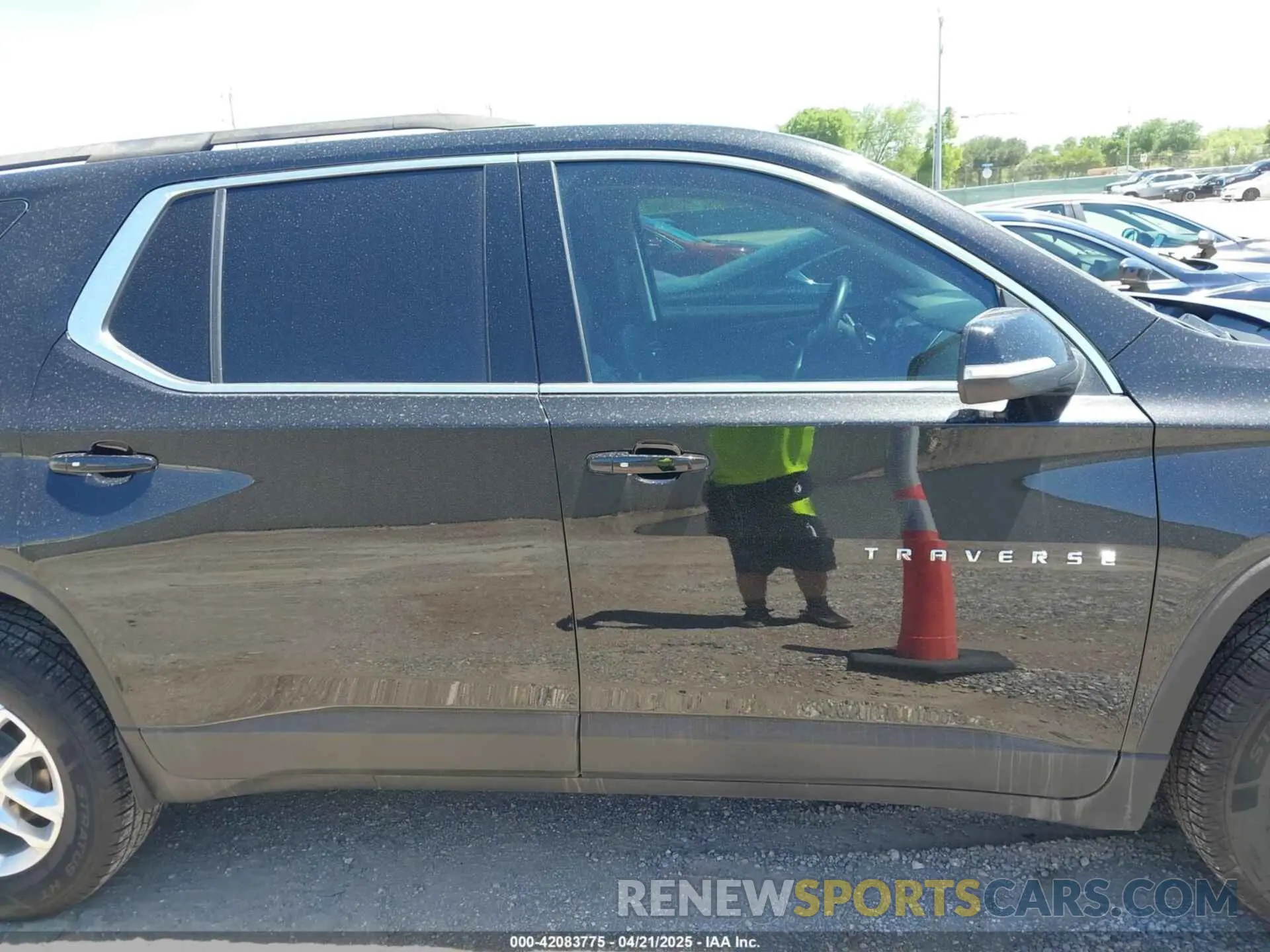 13 fotografías del automóvil dañado 1GNERHKW8MJ248984 CHEVROLET TRAVERSE 2021
