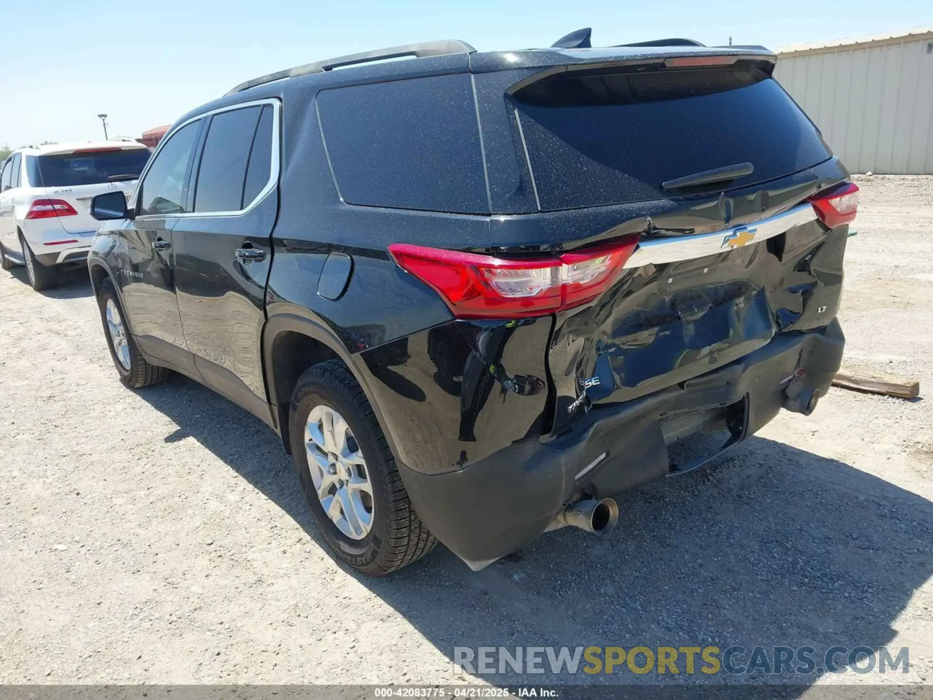 3 fotografías del automóvil dañado 1GNERHKW8MJ248984 CHEVROLET TRAVERSE 2021