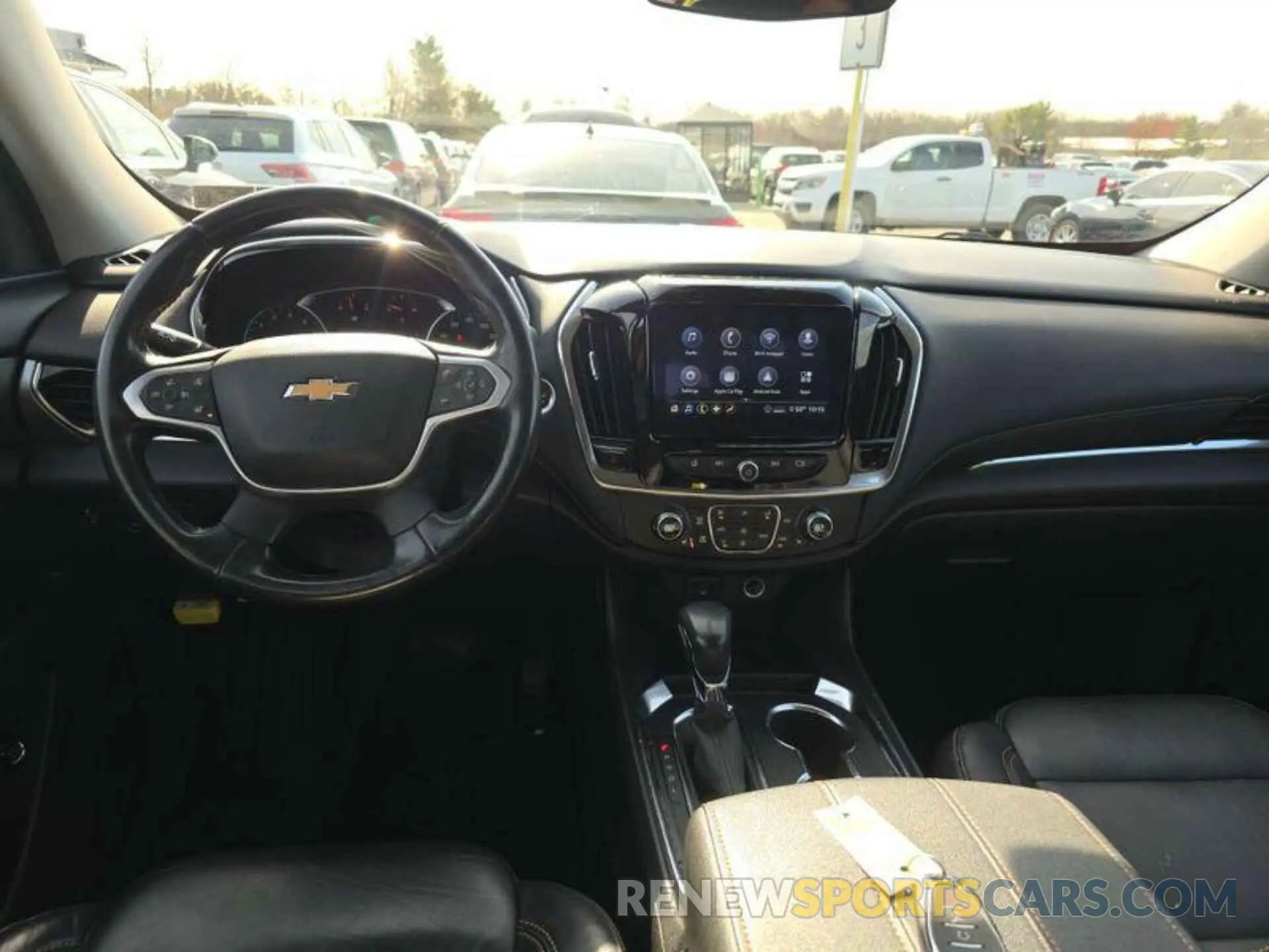 12 fotografías del automóvil dañado 1GNERHKWXMJ183734 CHEVROLET TRAVERSE 2021