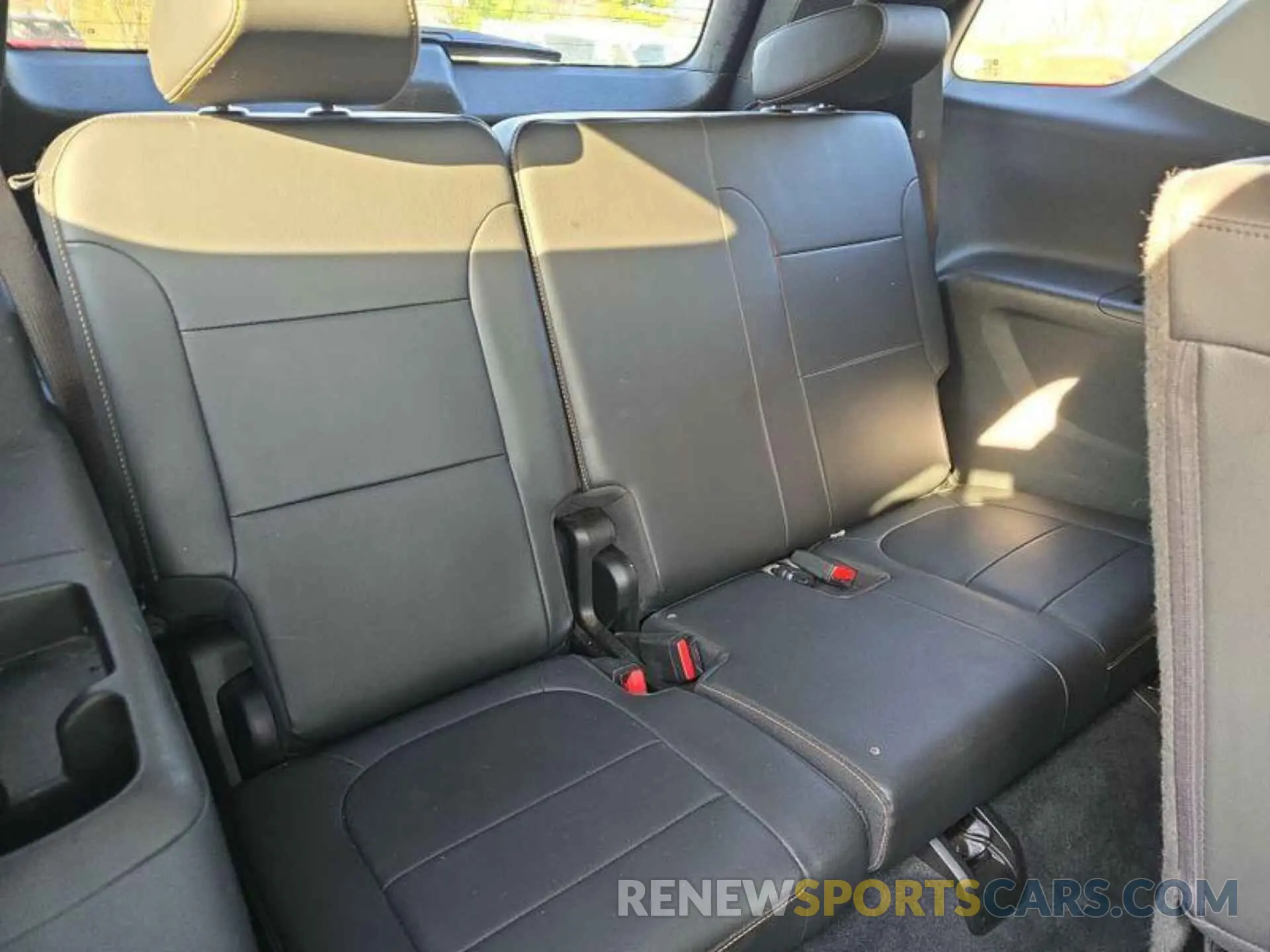 20 fotografías del automóvil dañado 1GNERHKWXMJ183734 CHEVROLET TRAVERSE 2021