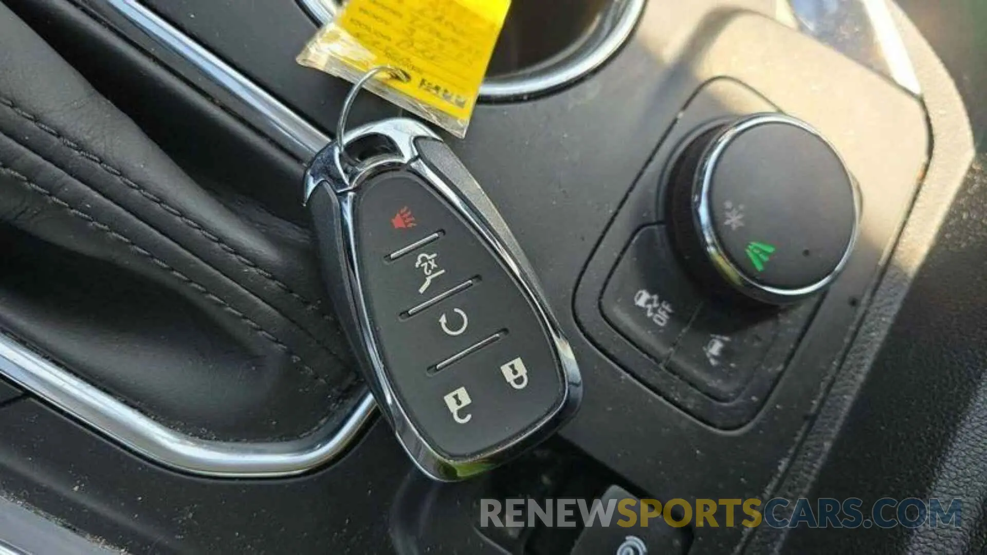 24 fotografías del automóvil dañado 1GNERHKWXMJ183734 CHEVROLET TRAVERSE 2021