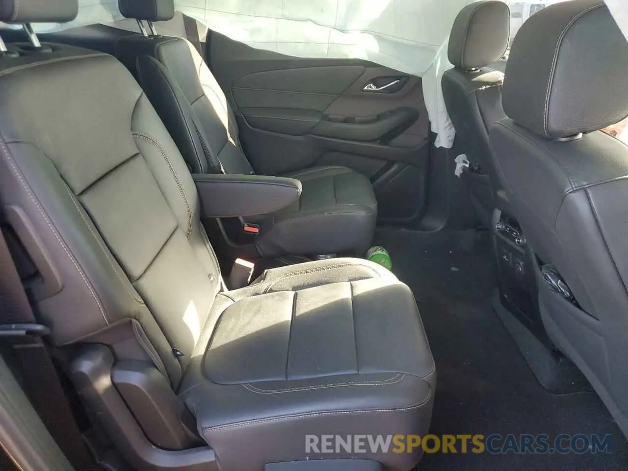 11 fotografías del automóvil dañado 1GNERJKW3MJ228875 CHEVROLET TRAVERSE 2021