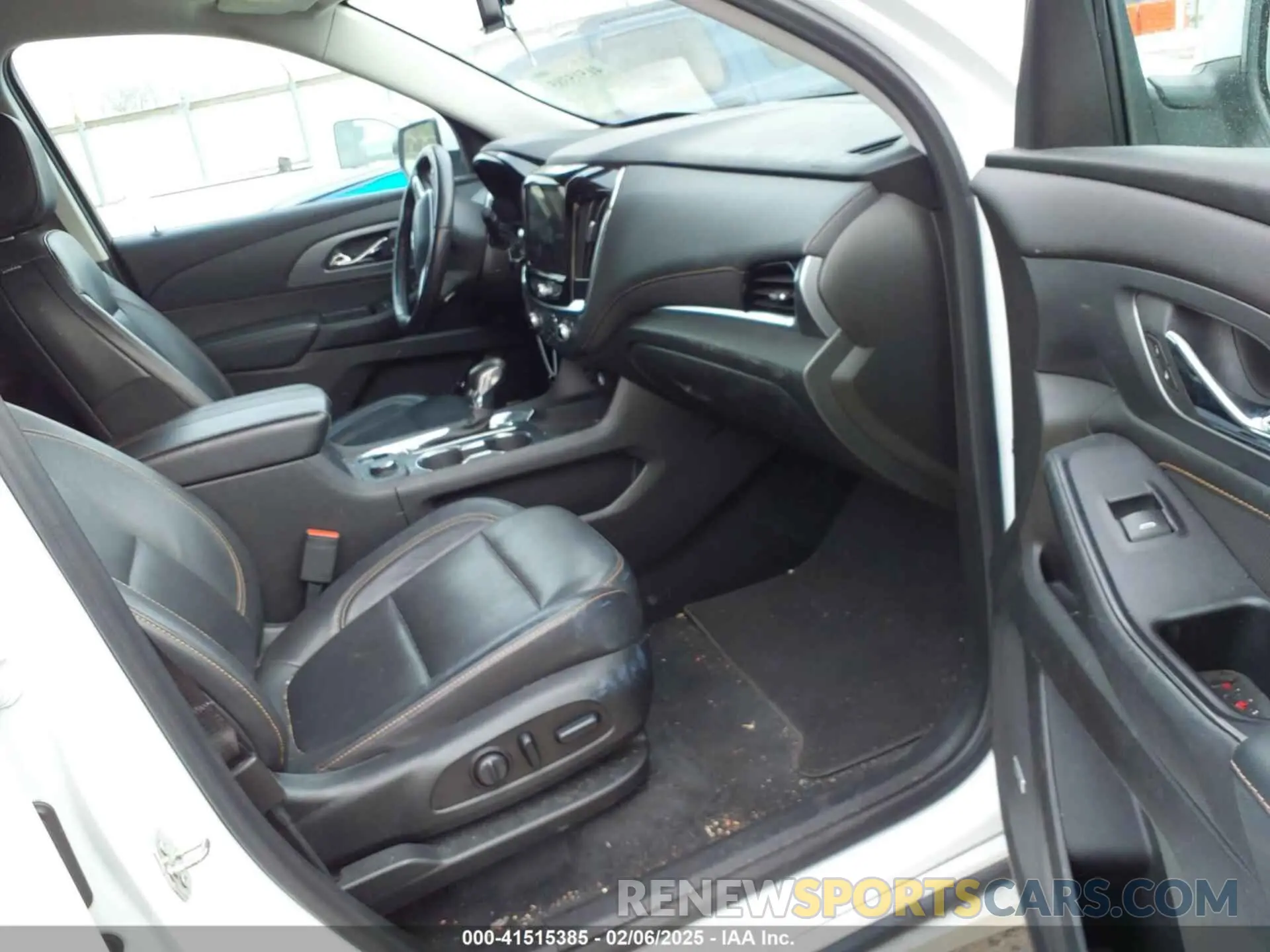 5 fotografías del automóvil dañado 1GNERKKW0MJ132238 CHEVROLET TRAVERSE 2021