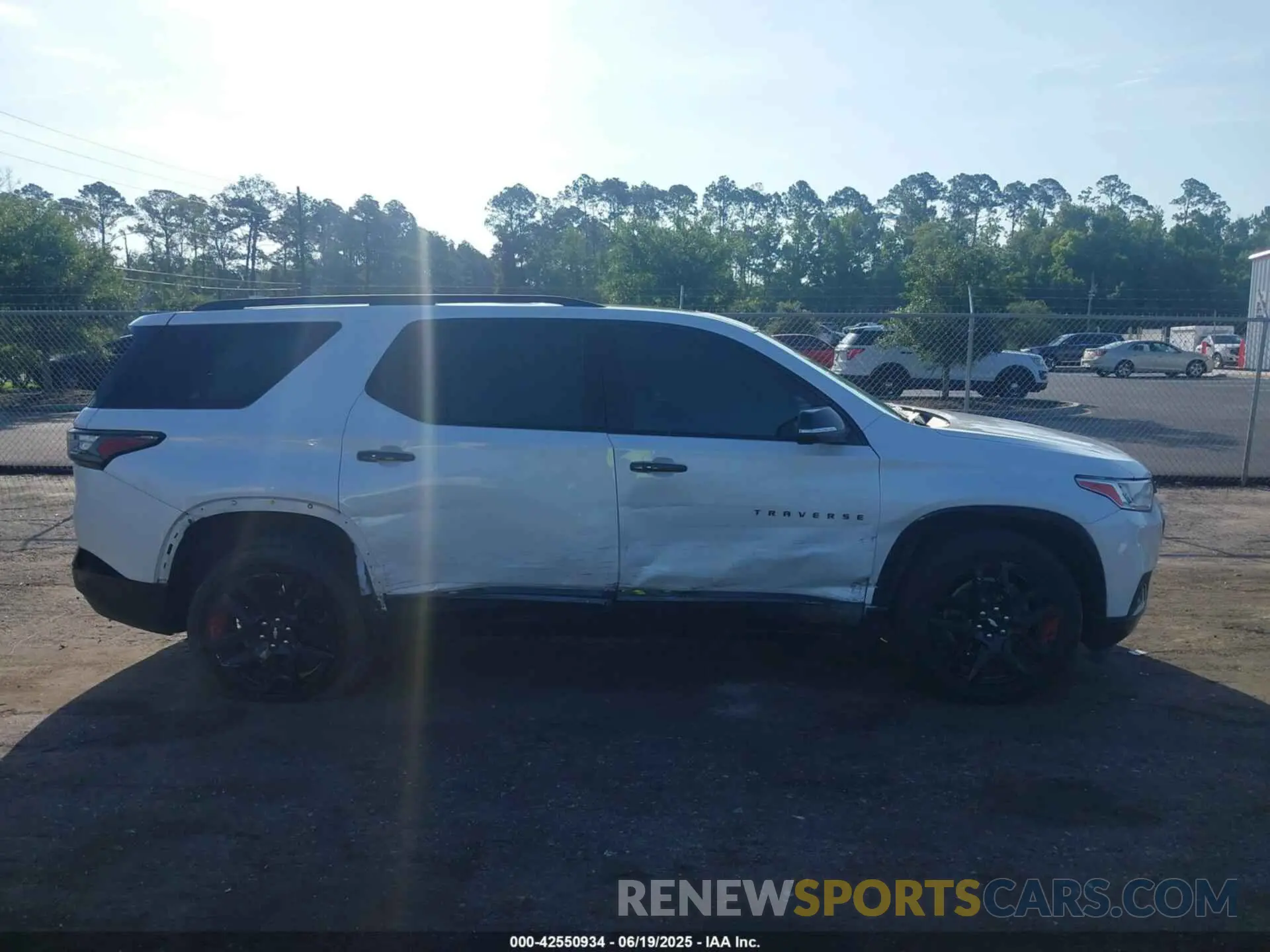 13 fotografías del automóvil dañado 1GNERKKW8MJ235519 CHEVROLET TRAVERSE 2021