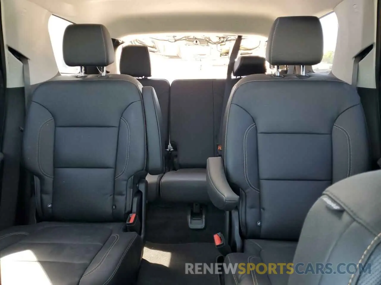 10 fotografías del automóvil dañado 1GNERKKW9MJ244052 CHEVROLET TRAVERSE 2021