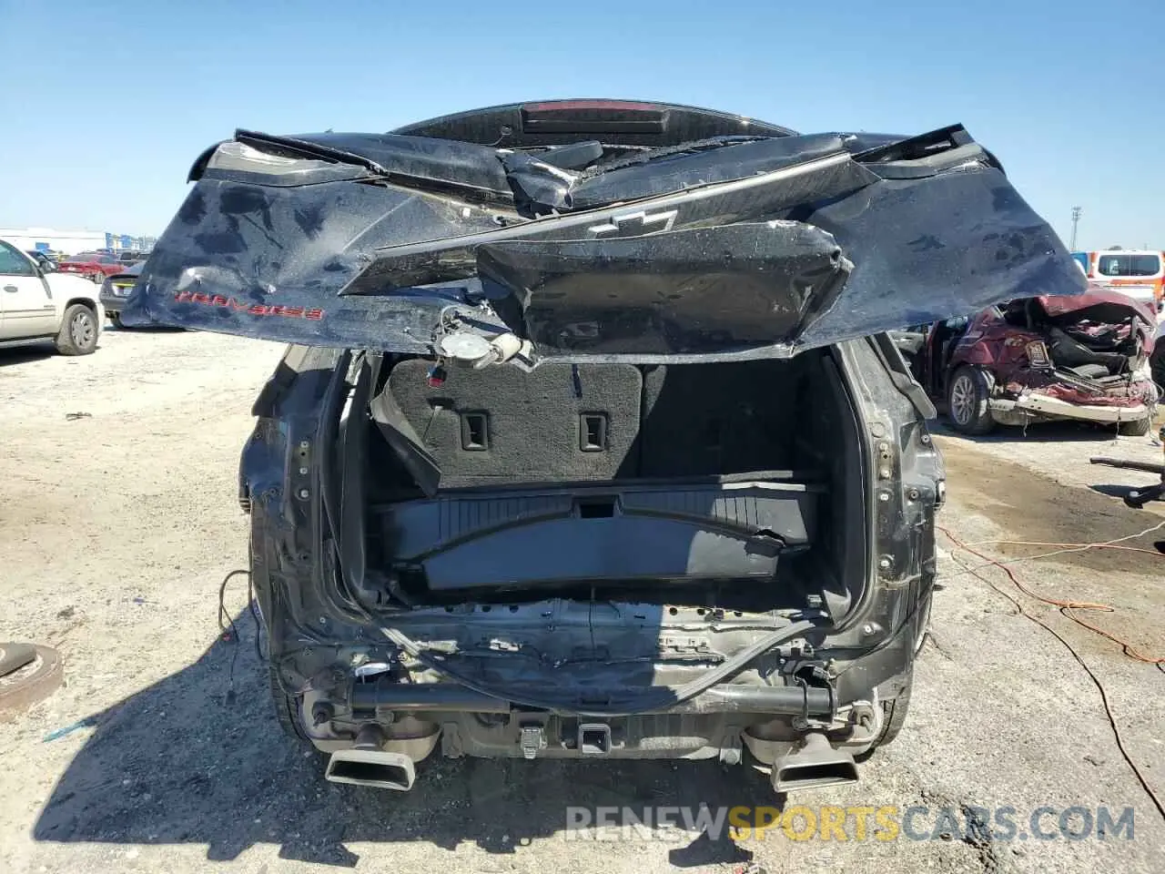 6 fotografías del automóvil dañado 1GNERKKW9MJ244052 CHEVROLET TRAVERSE 2021
