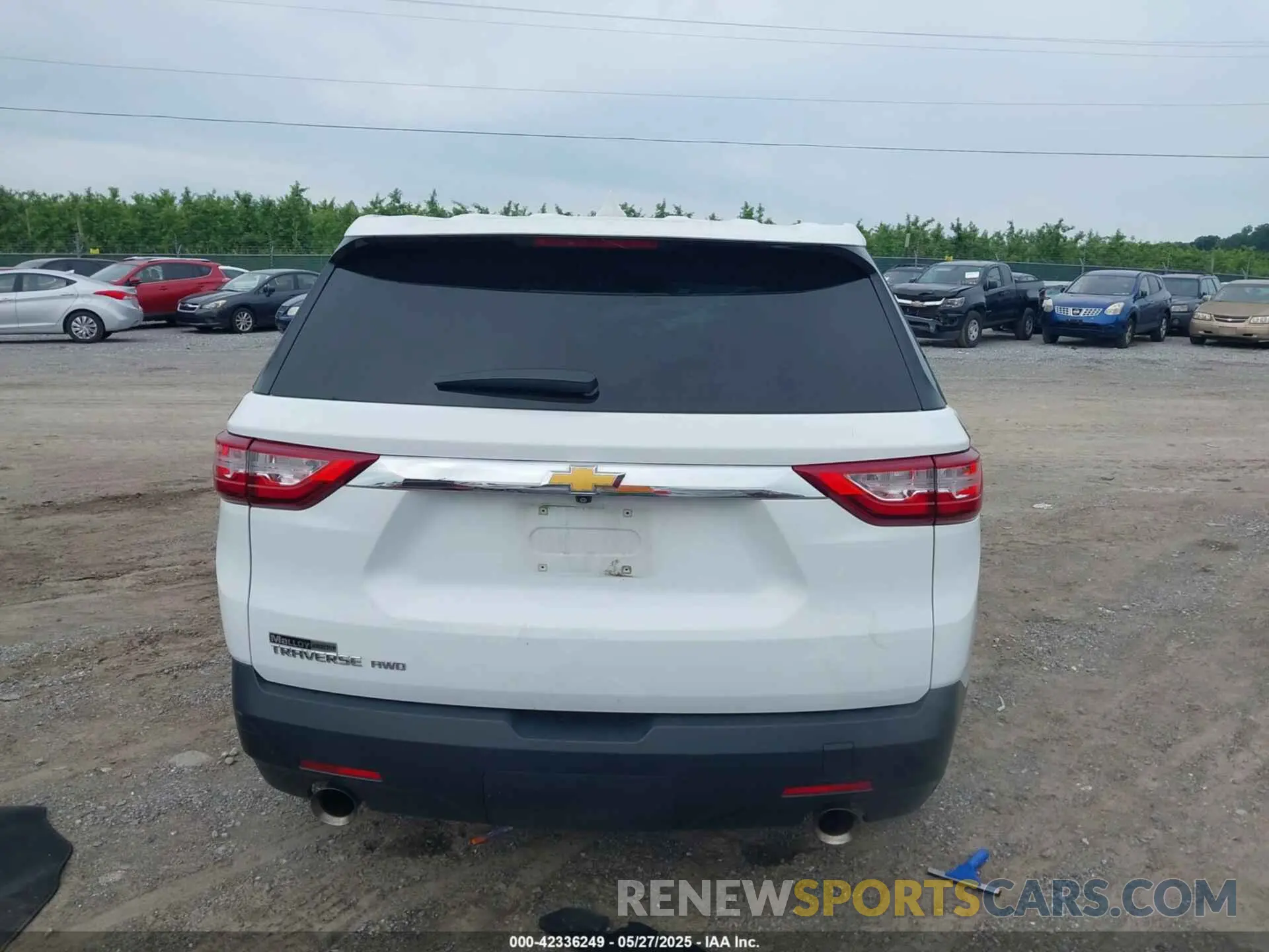 17 fotografías del automóvil dañado 1GNEVFKW7MJ199793 CHEVROLET TRAVERSE 2021