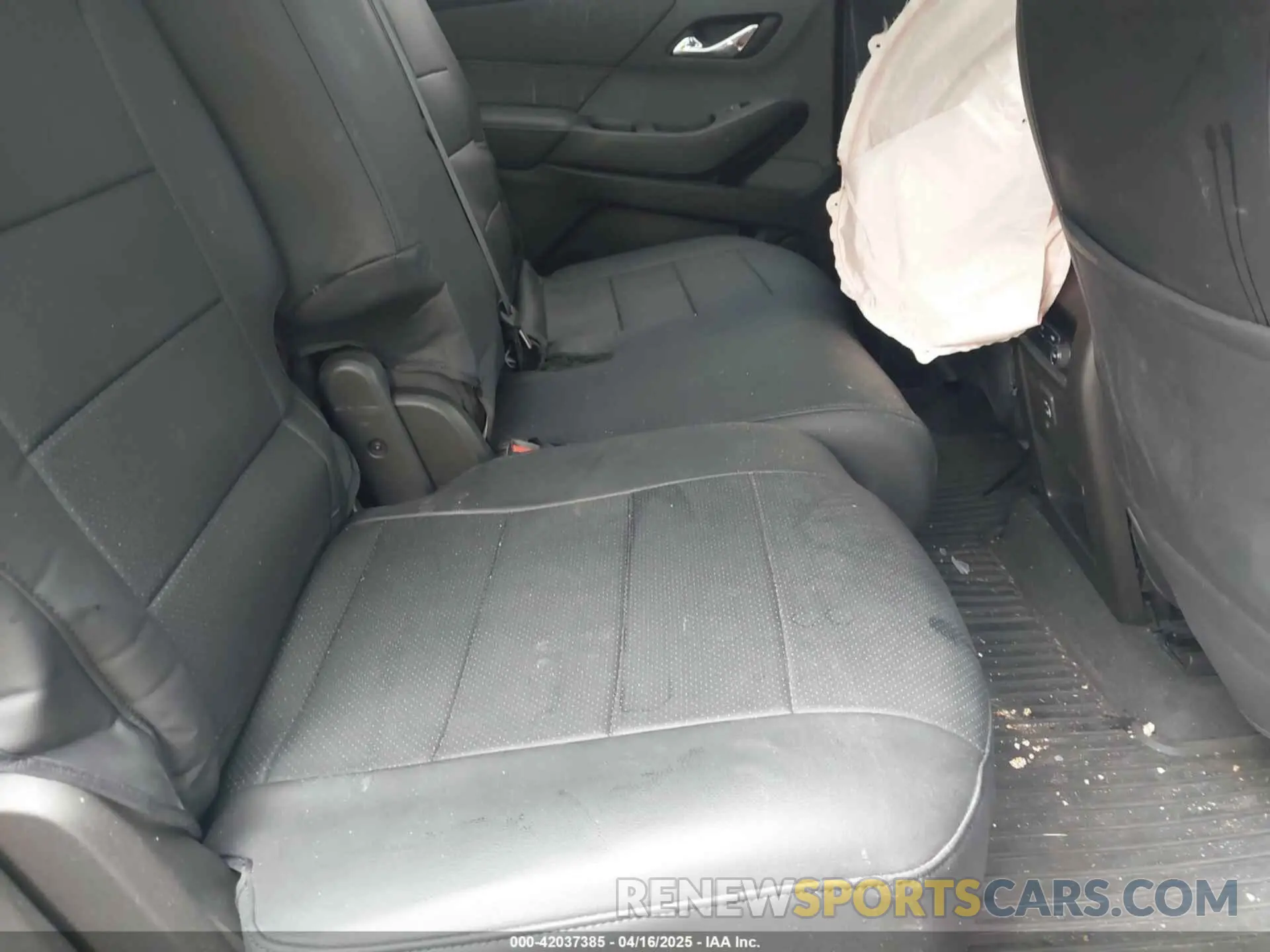 8 fotografías del automóvil dañado 1GNEVFKW9MJ191243 CHEVROLET TRAVERSE 2021