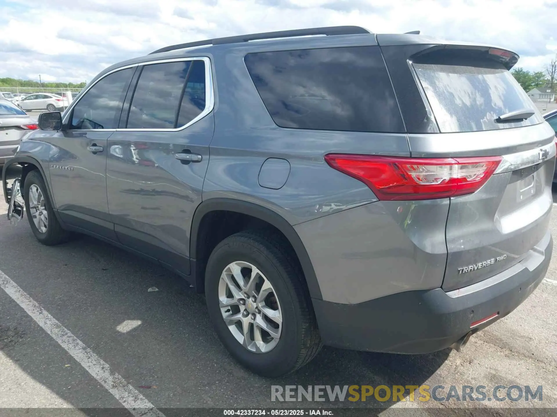 3 fotografías del automóvil dañado 1GNEVGKW1MJ146559 CHEVROLET TRAVERSE 2021