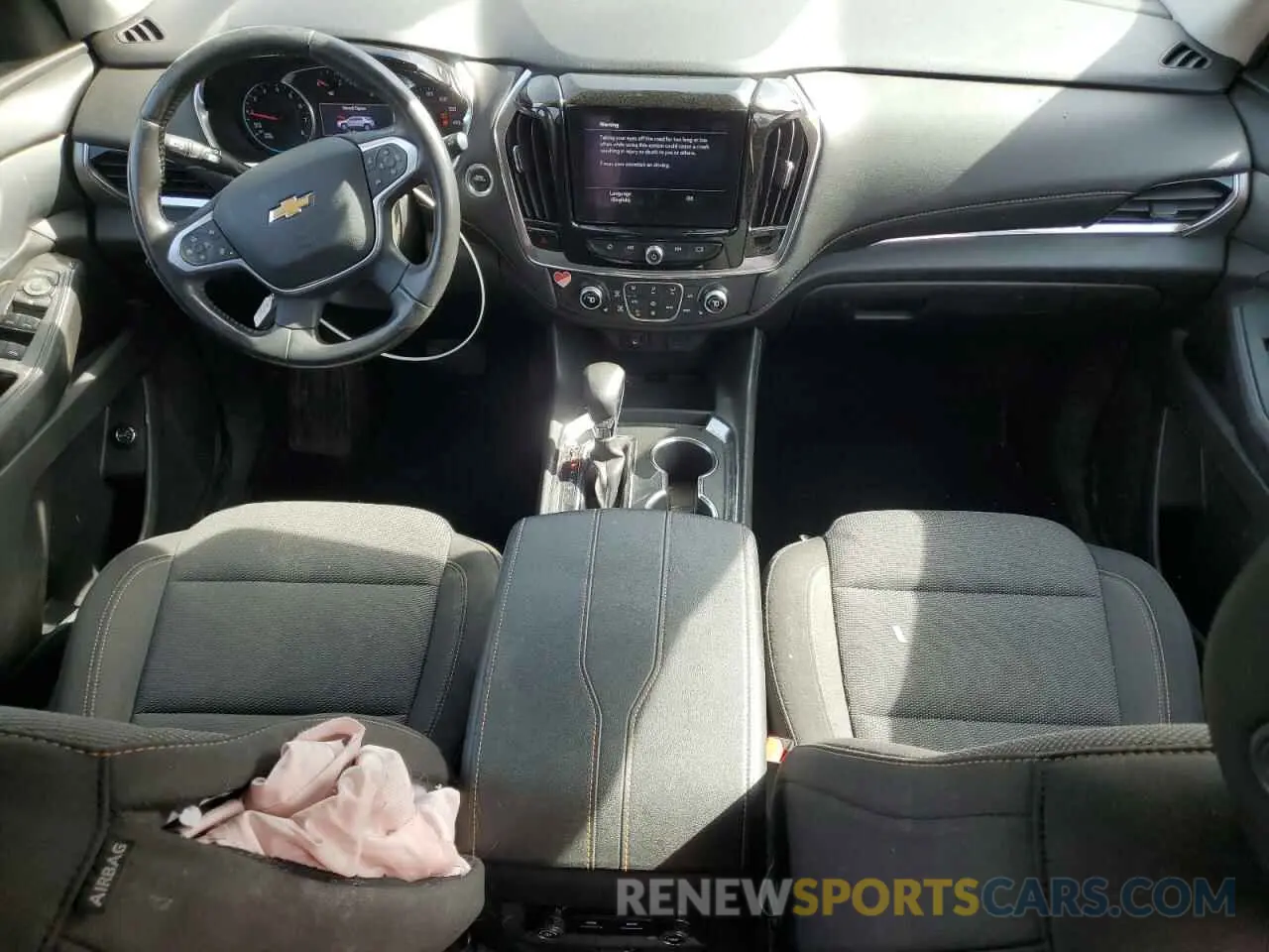 8 fotografías del automóvil dañado 1GNEVGKW1MJ236861 CHEVROLET TRAVERSE 2021