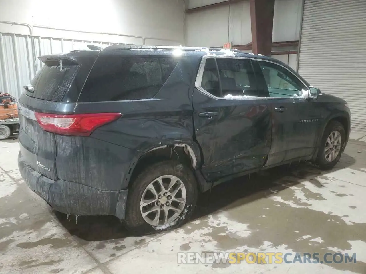 3 fotografías del automóvil dañado 1GNEVGKW3MJ135904 CHEVROLET TRAVERSE 2021