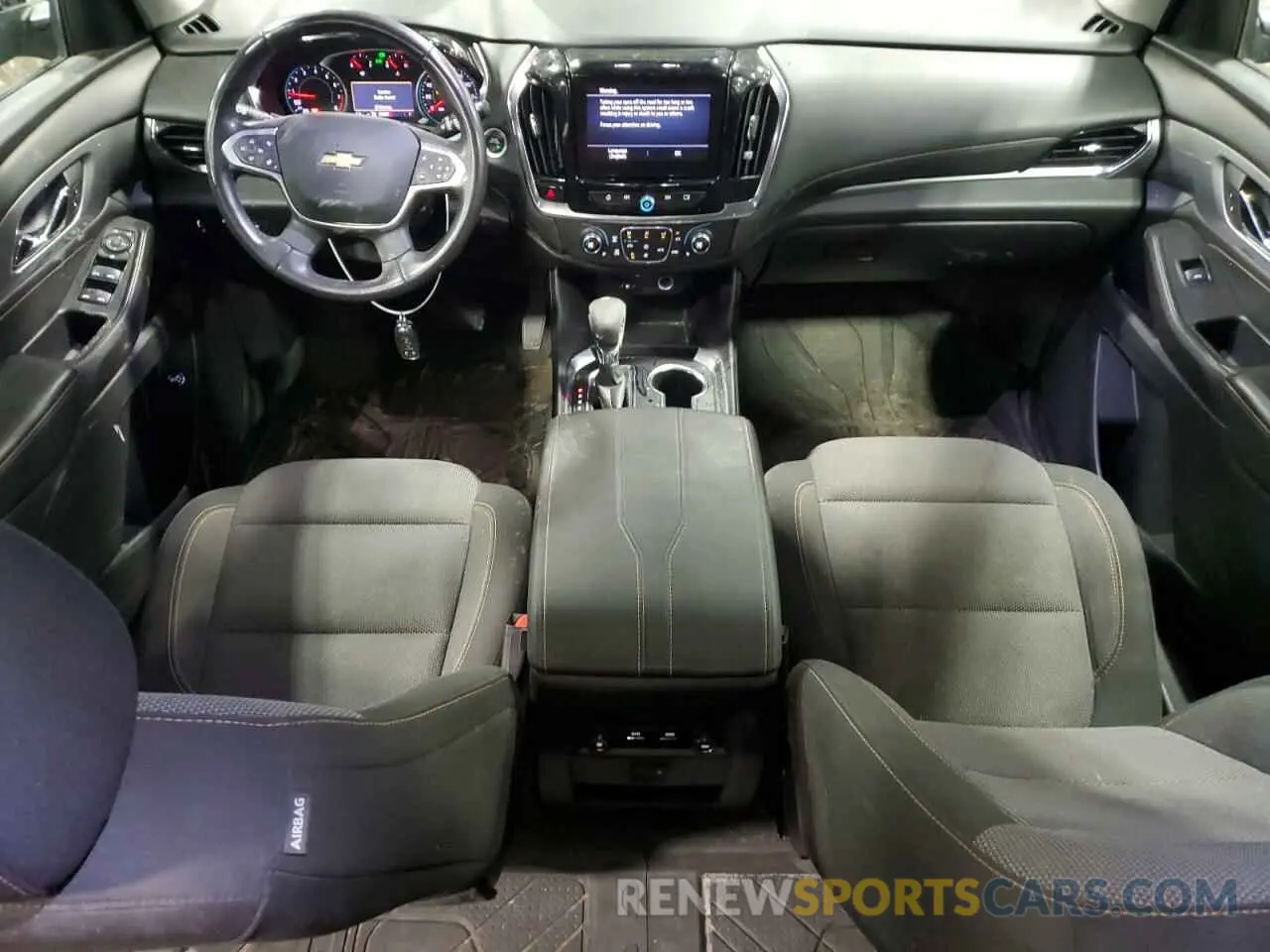 8 fotografías del automóvil dañado 1GNEVGKW3MJ257887 CHEVROLET TRAVERSE 2021