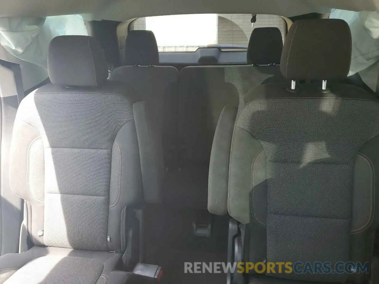 10 fotografías del automóvil dañado 1GNEVGKW8MJ141696 CHEVROLET TRAVERSE 2021