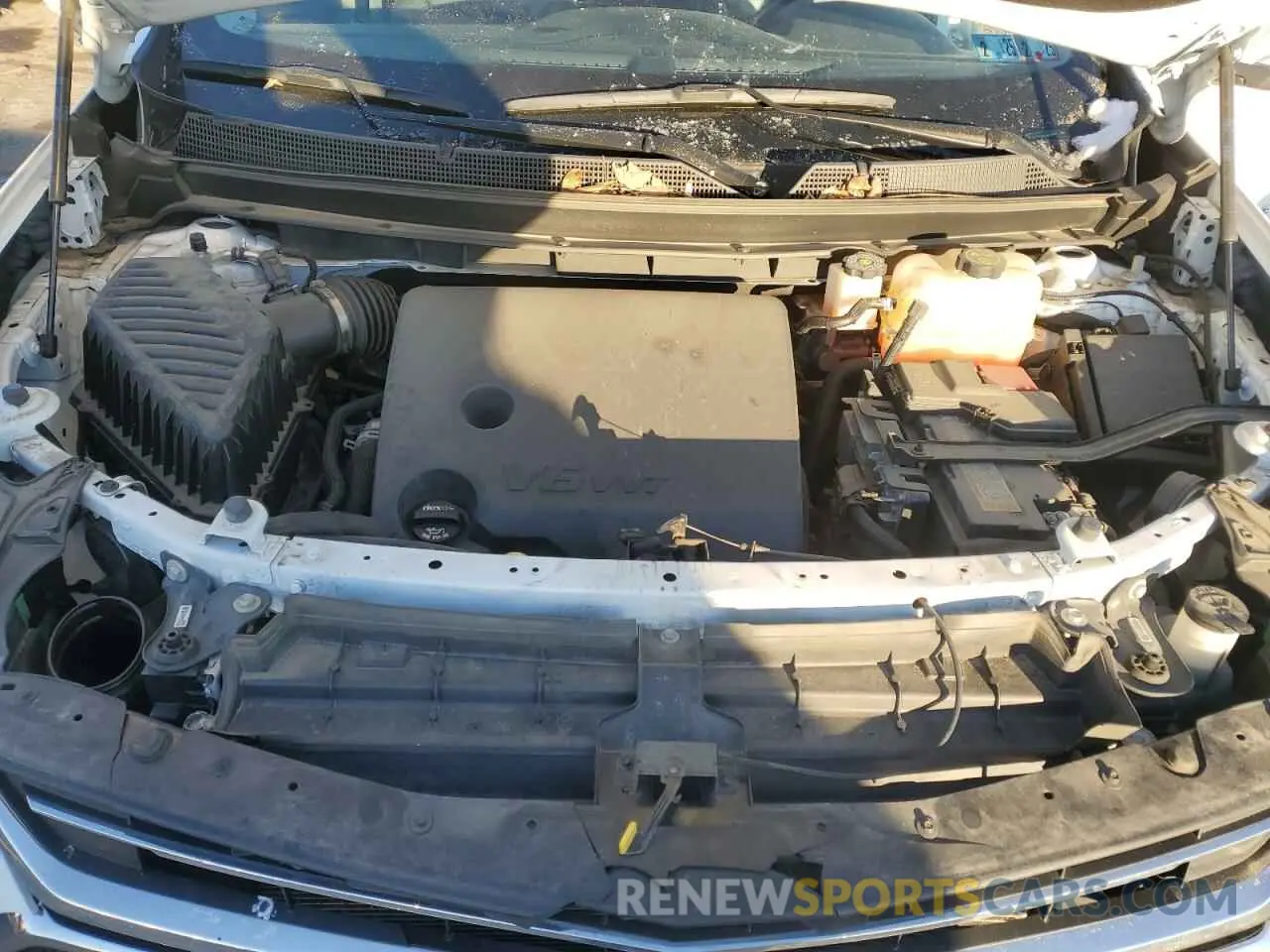 12 fotografías del automóvil dañado 1GNEVHKW2MJ251617 CHEVROLET TRAVERSE 2021