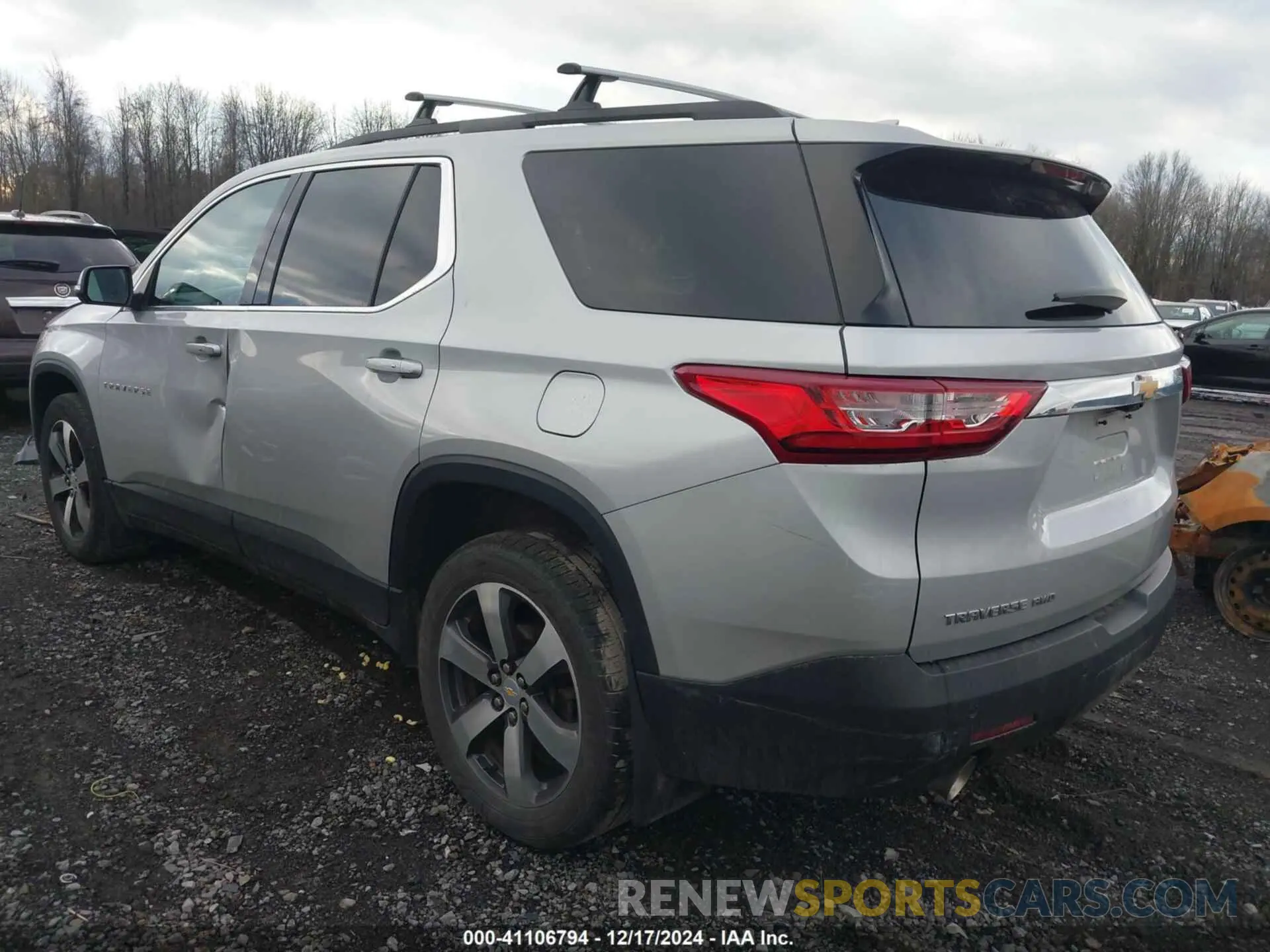 3 fotografías del automóvil dañado 1GNEVHKW3MJ185014 CHEVROLET TRAVERSE 2021