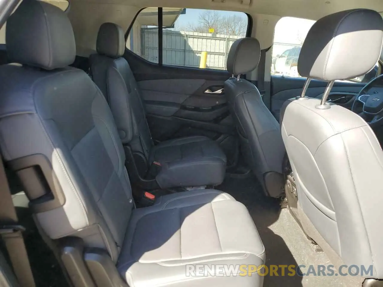 11 fotografías del automóvil dañado 1GNEVHKW5MJ157974 CHEVROLET TRAVERSE 2021
