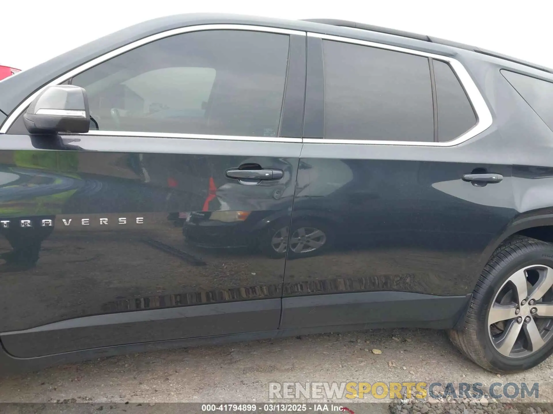 14 fotografías del automóvil dañado 1GNEVHKW6MJ214098 CHEVROLET TRAVERSE 2021