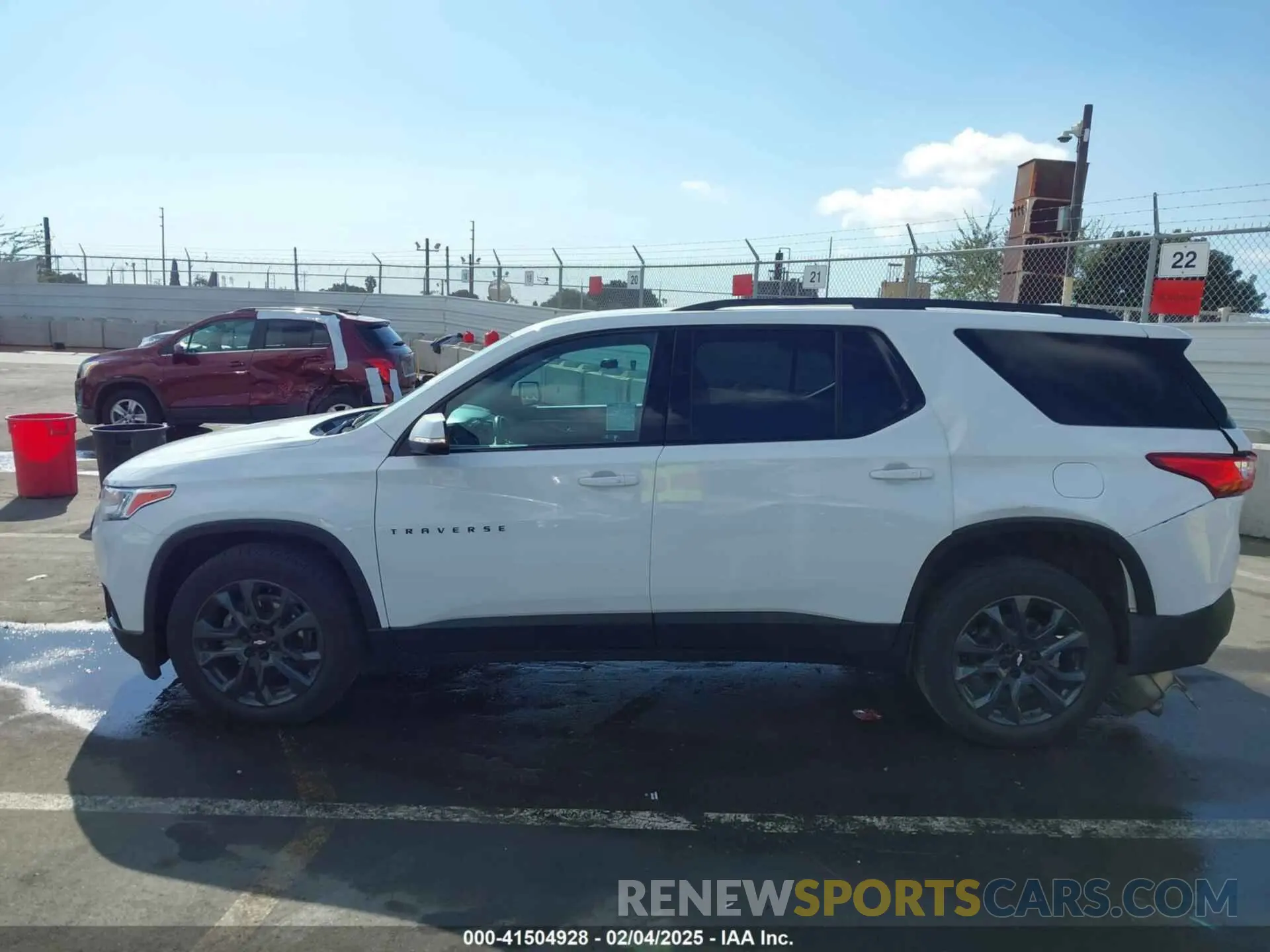 14 fotografías del automóvil dañado 1GNEVJKW0MJ266088 CHEVROLET TRAVERSE 2021