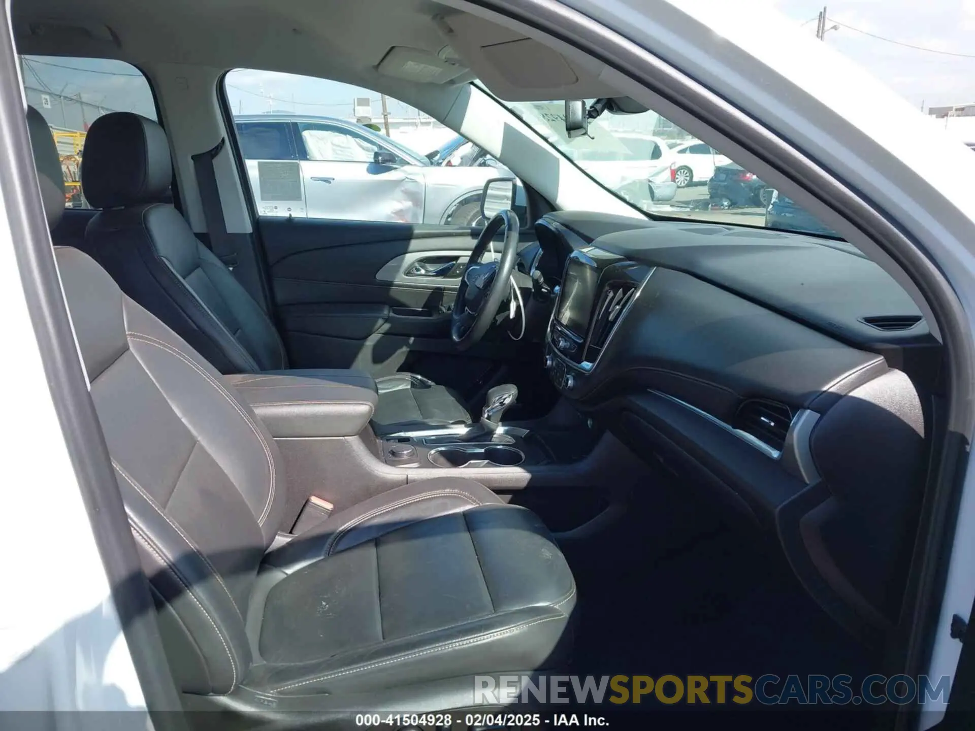 5 fotografías del automóvil dañado 1GNEVJKW0MJ266088 CHEVROLET TRAVERSE 2021