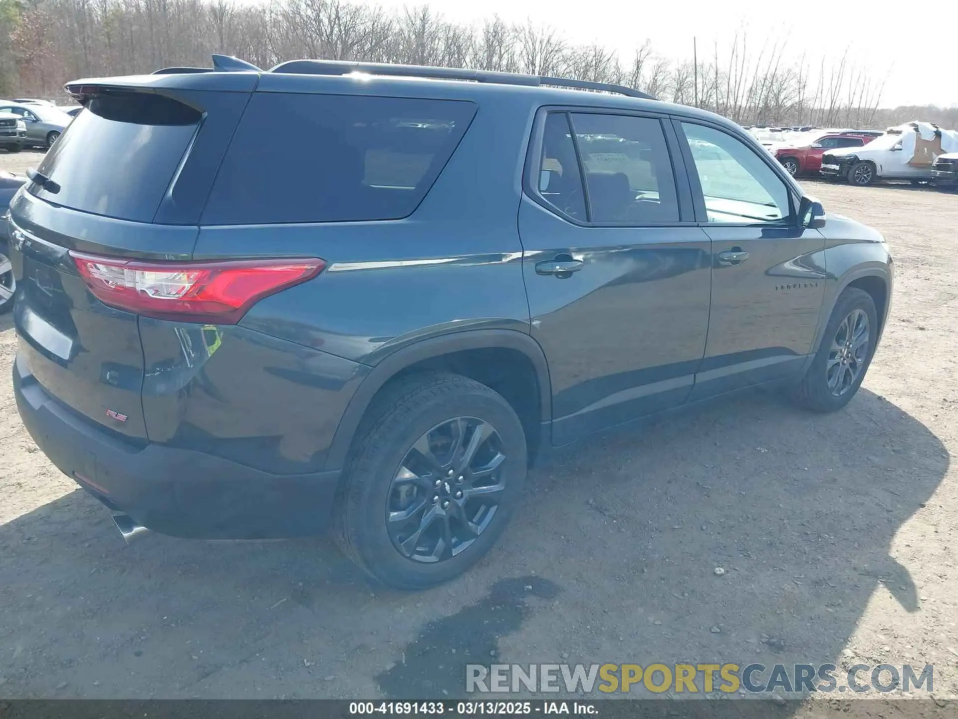 4 fotografías del automóvil dañado 1GNEVJKW4MJ141708 CHEVROLET TRAVERSE 2021