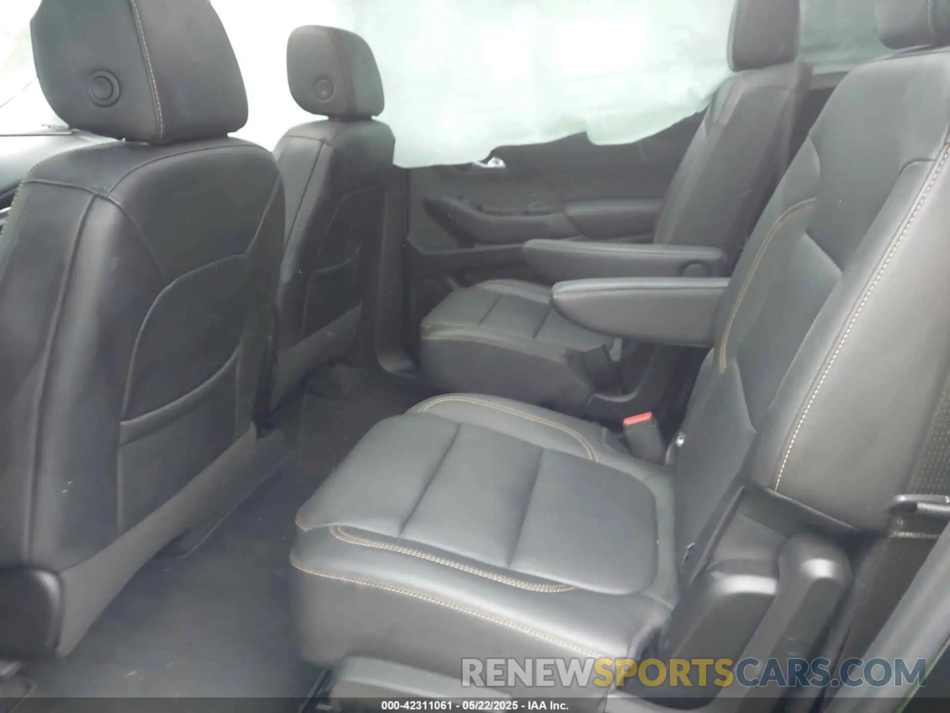 8 fotografías del automóvil dañado 1GNEVKKW1MJ271936 CHEVROLET TRAVERSE 2021