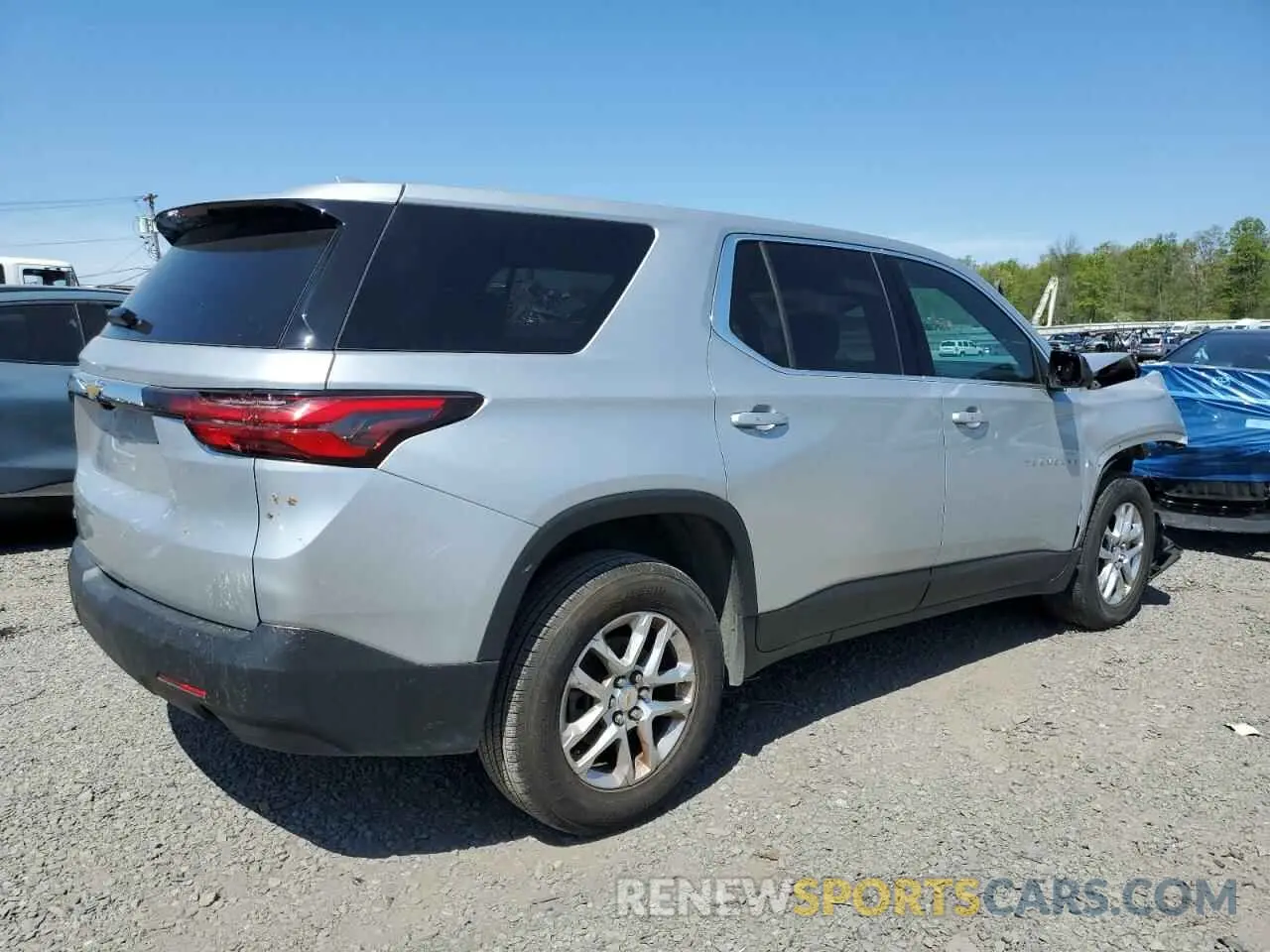 3 fotografías del automóvil dañado 1GNERFKW0NJ120518 CHEVROLET TRAVERSE 2022