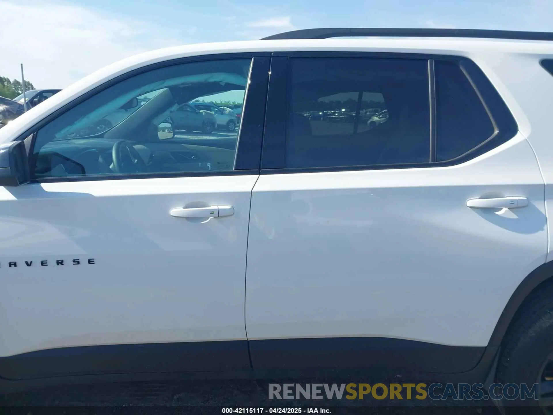 13 fotografías del automóvil dañado 1GNERFKW2NJ179022 CHEVROLET TRAVERSE 2022
