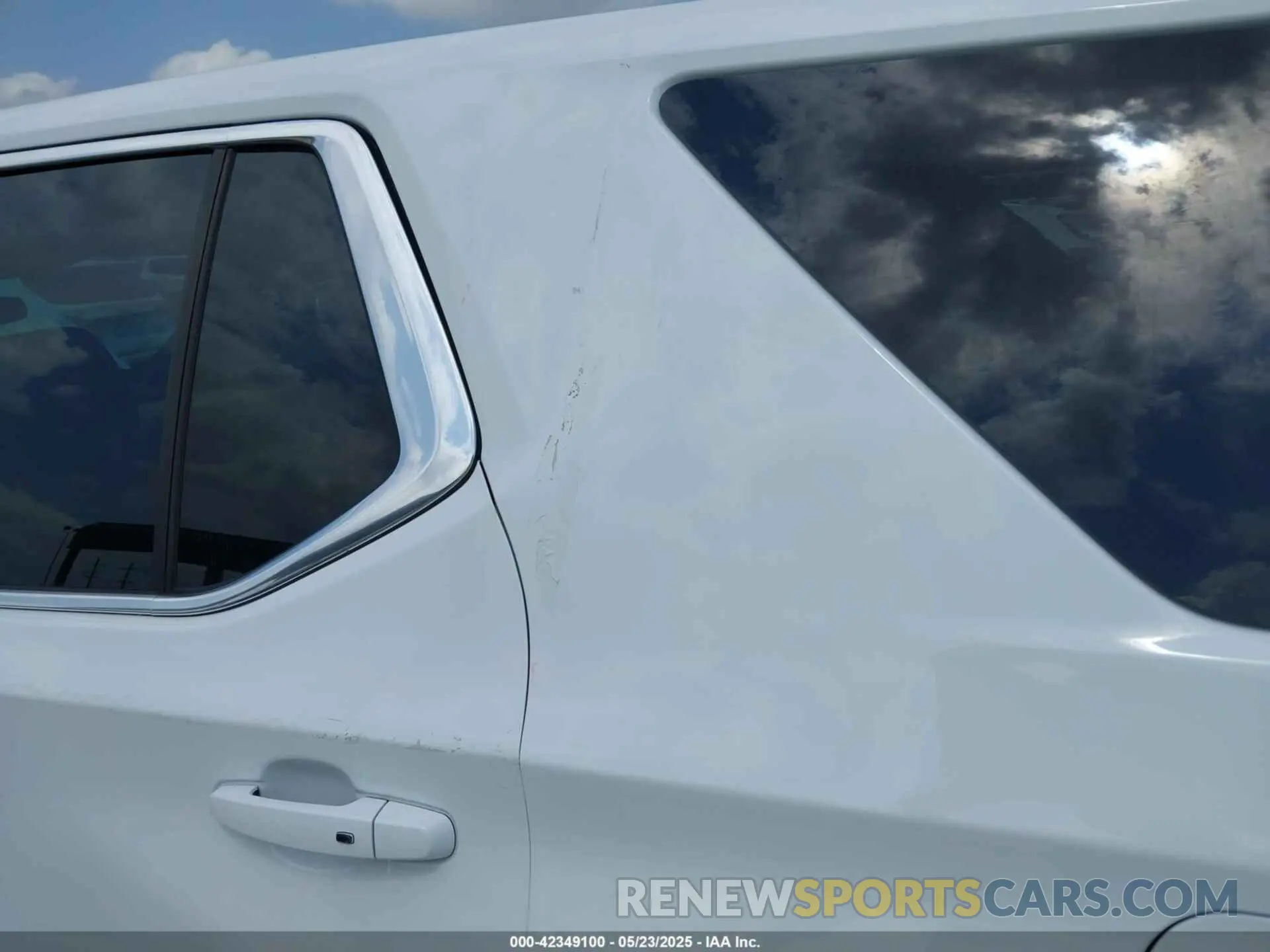 20 fotografías del automóvil dañado 1GNERFKW6NJ145164 CHEVROLET TRAVERSE 2022