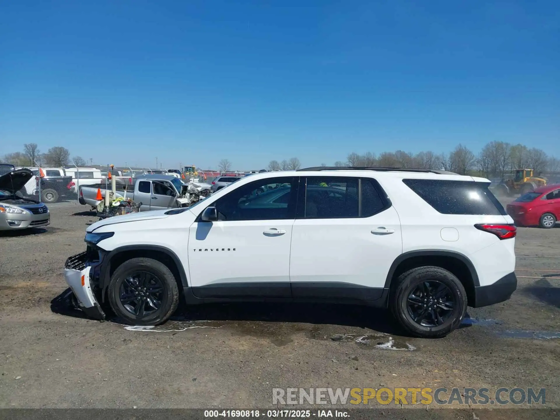 14 fotografías del automóvil dañado 1GNERFKW7NJ115171 CHEVROLET TRAVERSE 2022