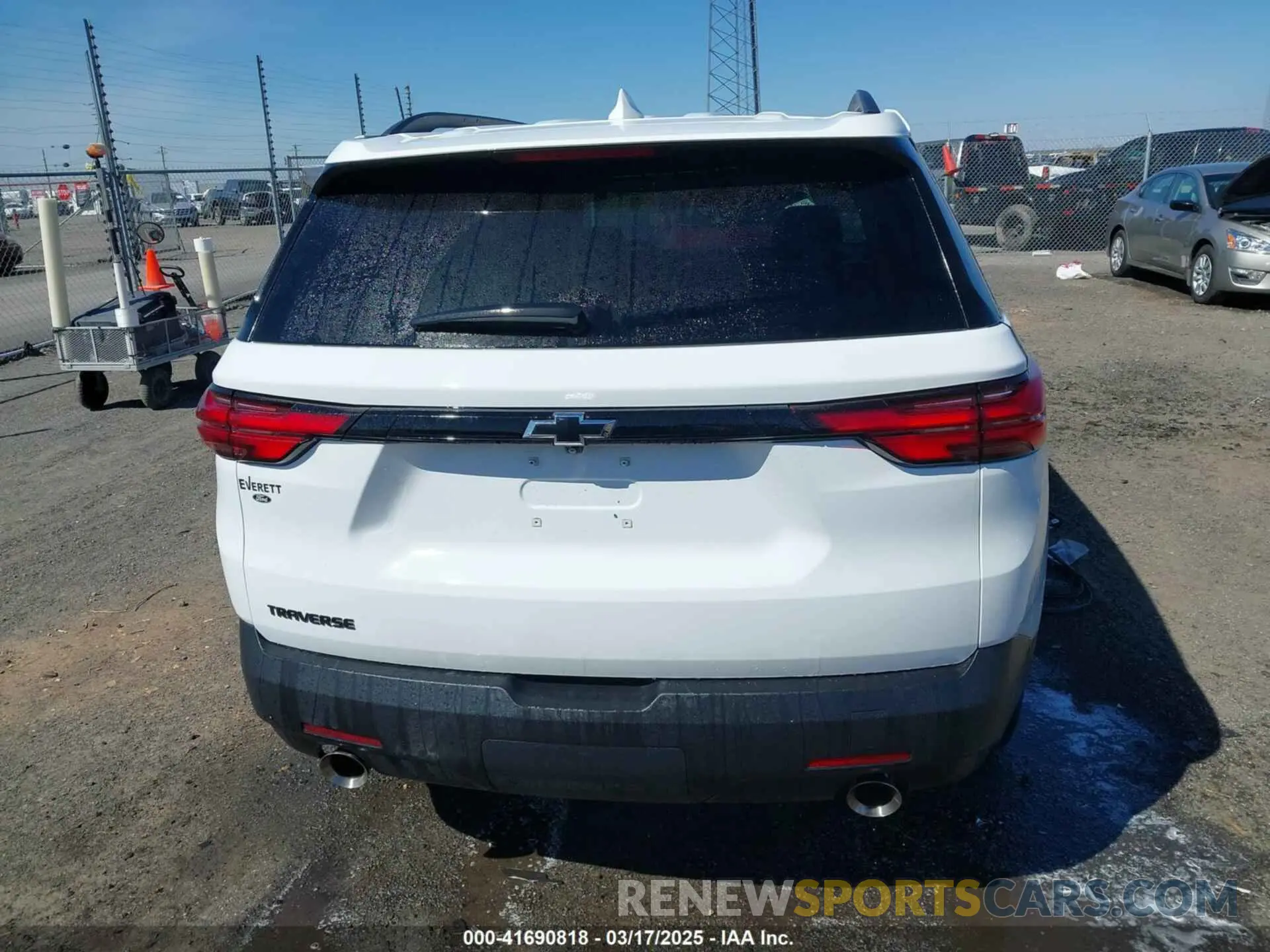 16 fotografías del automóvil dañado 1GNERFKW7NJ115171 CHEVROLET TRAVERSE 2022