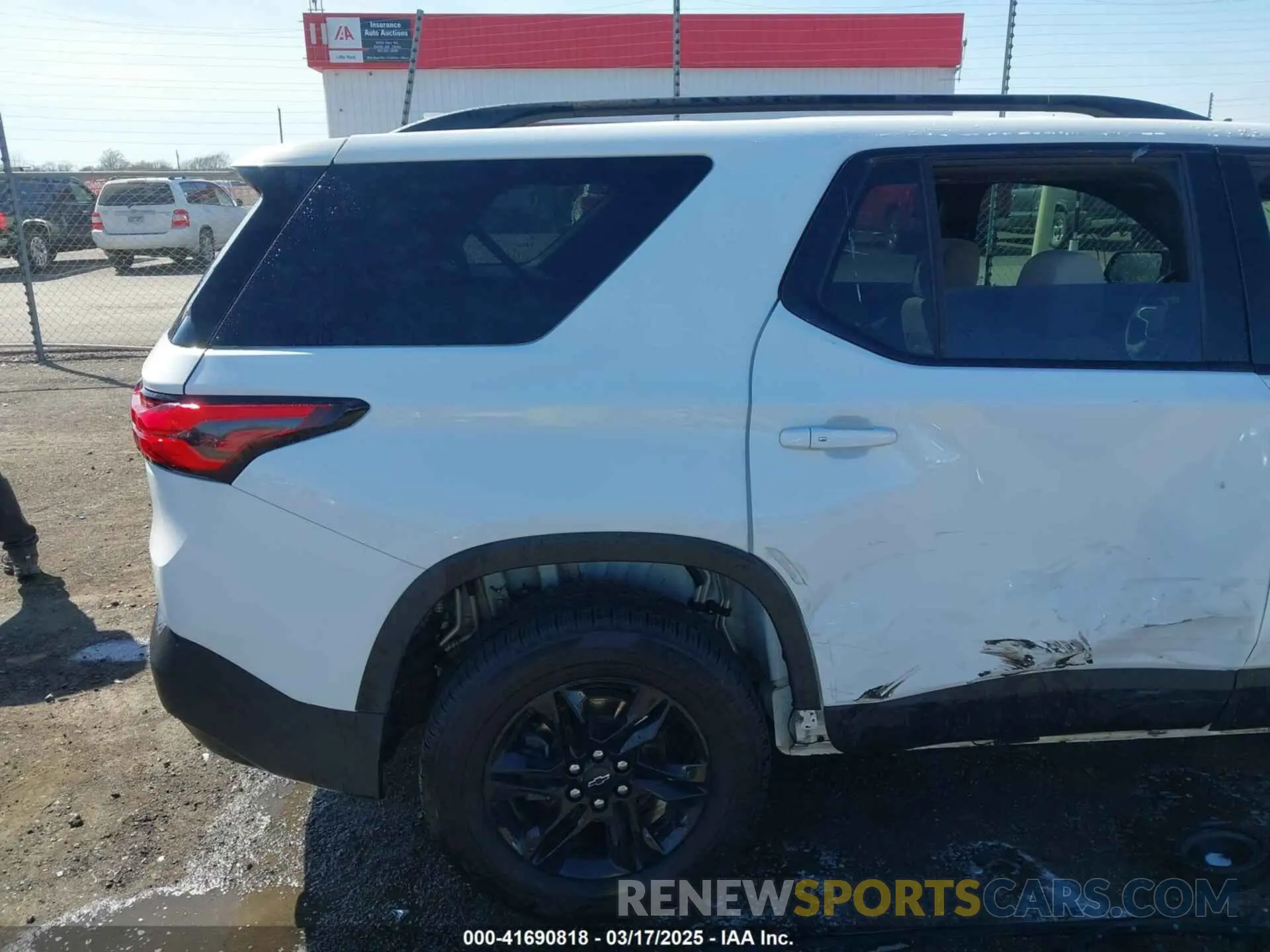 19 fotografías del automóvil dañado 1GNERFKW7NJ115171 CHEVROLET TRAVERSE 2022