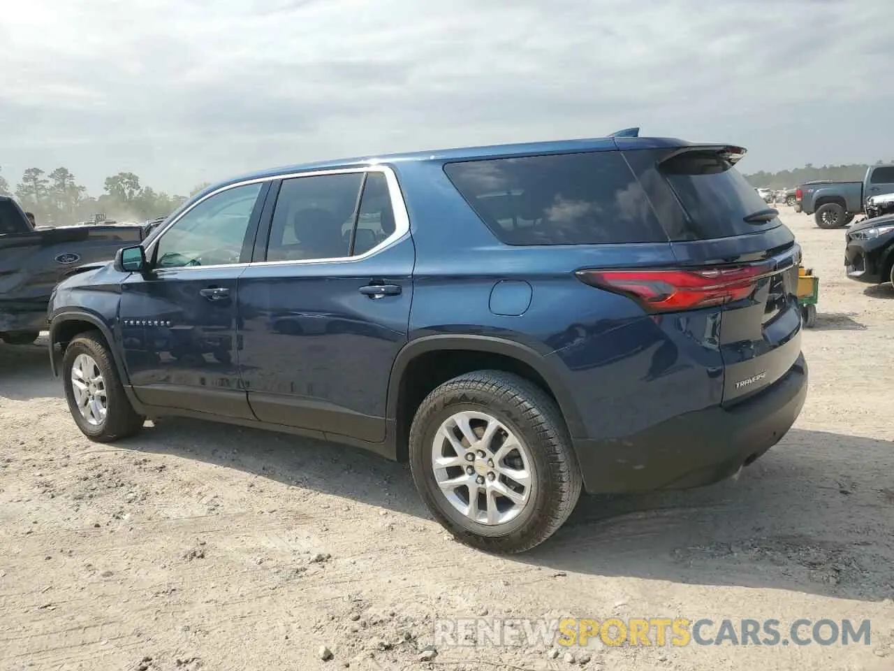 2 fotografías del automóvil dañado 1GNERFKW7NJ169151 CHEVROLET TRAVERSE 2022