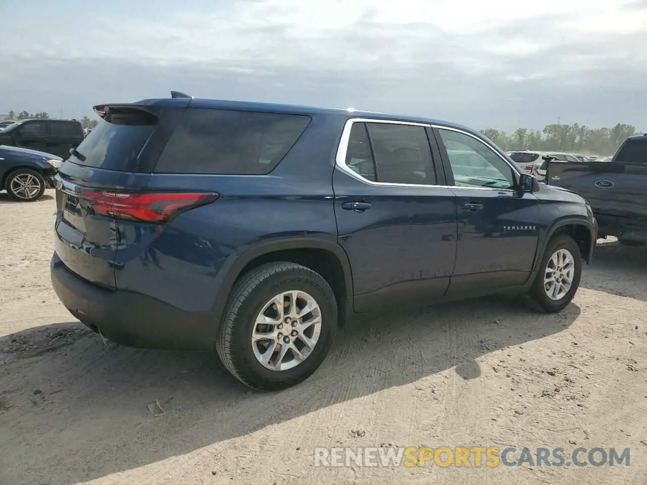 3 fotografías del automóvil dañado 1GNERFKW7NJ169151 CHEVROLET TRAVERSE 2022