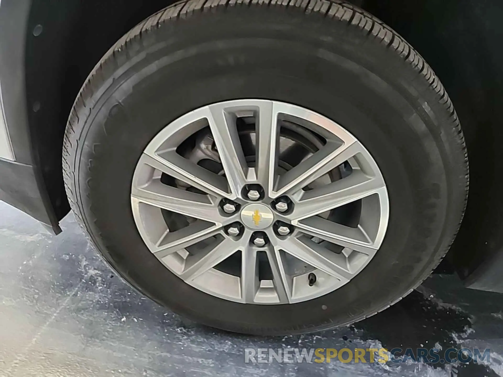 8 fotografías del automóvil dañado 1GNERGKW0NJ157798 CHEVROLET TRAVERSE 2022