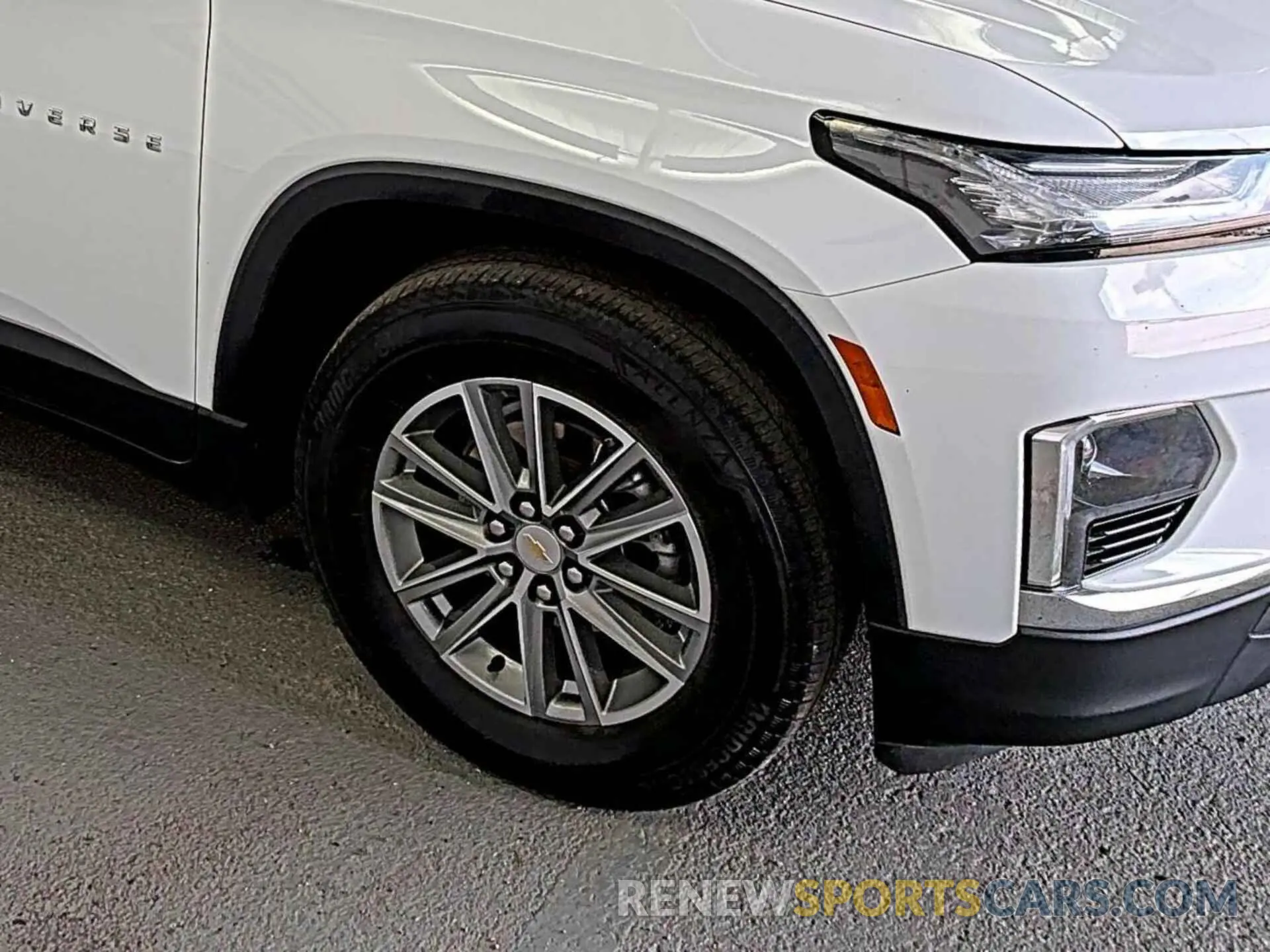 10 fotografías del automóvil dañado 1GNERGKW1NJ150939 CHEVROLET TRAVERSE 2022