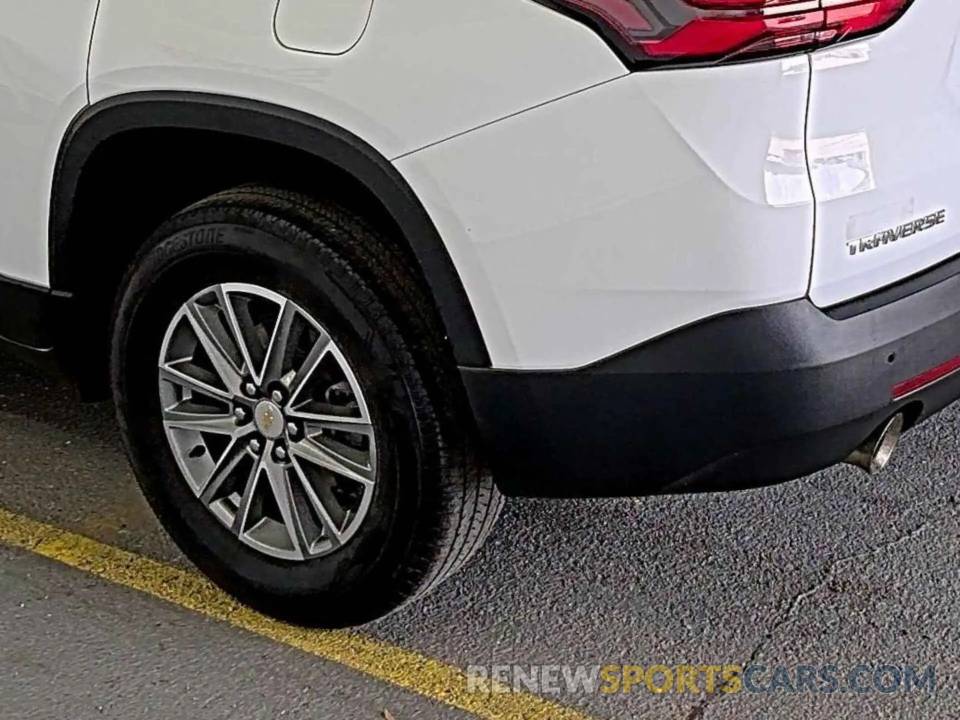 4 fotografías del automóvil dañado 1GNERGKW1NJ150939 CHEVROLET TRAVERSE 2022