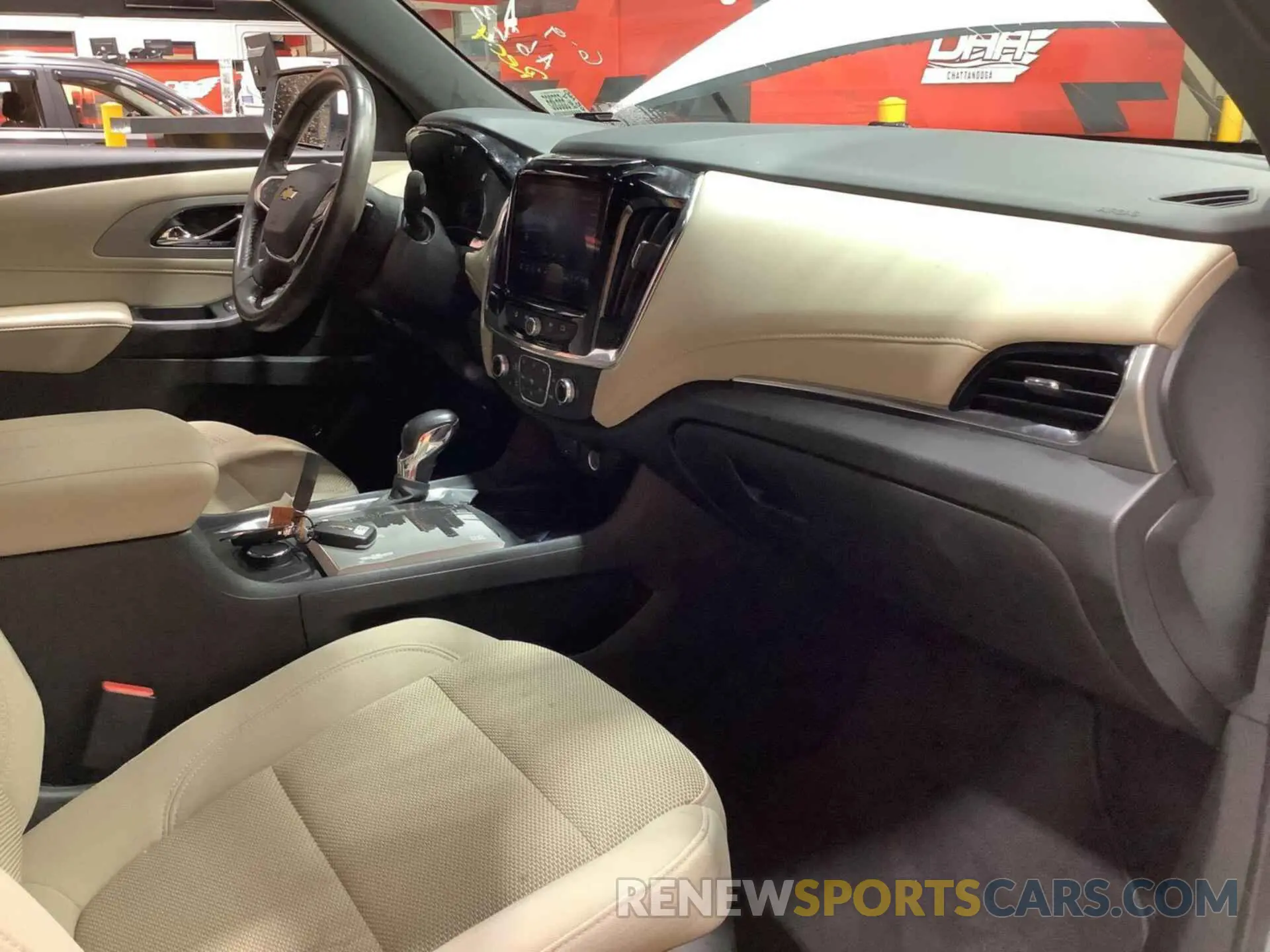 8 fotografías del automóvil dañado 1GNERGKW1NJ150939 CHEVROLET TRAVERSE 2022