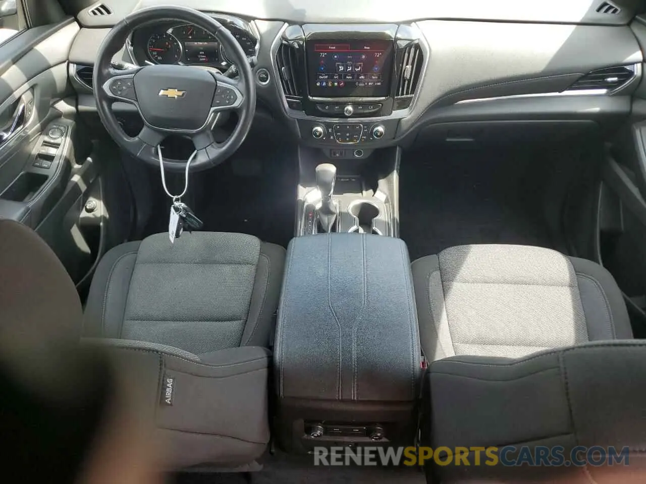 8 fotografías del automóvil dañado 1GNERGKW2NJ189877 CHEVROLET TRAVERSE 2022