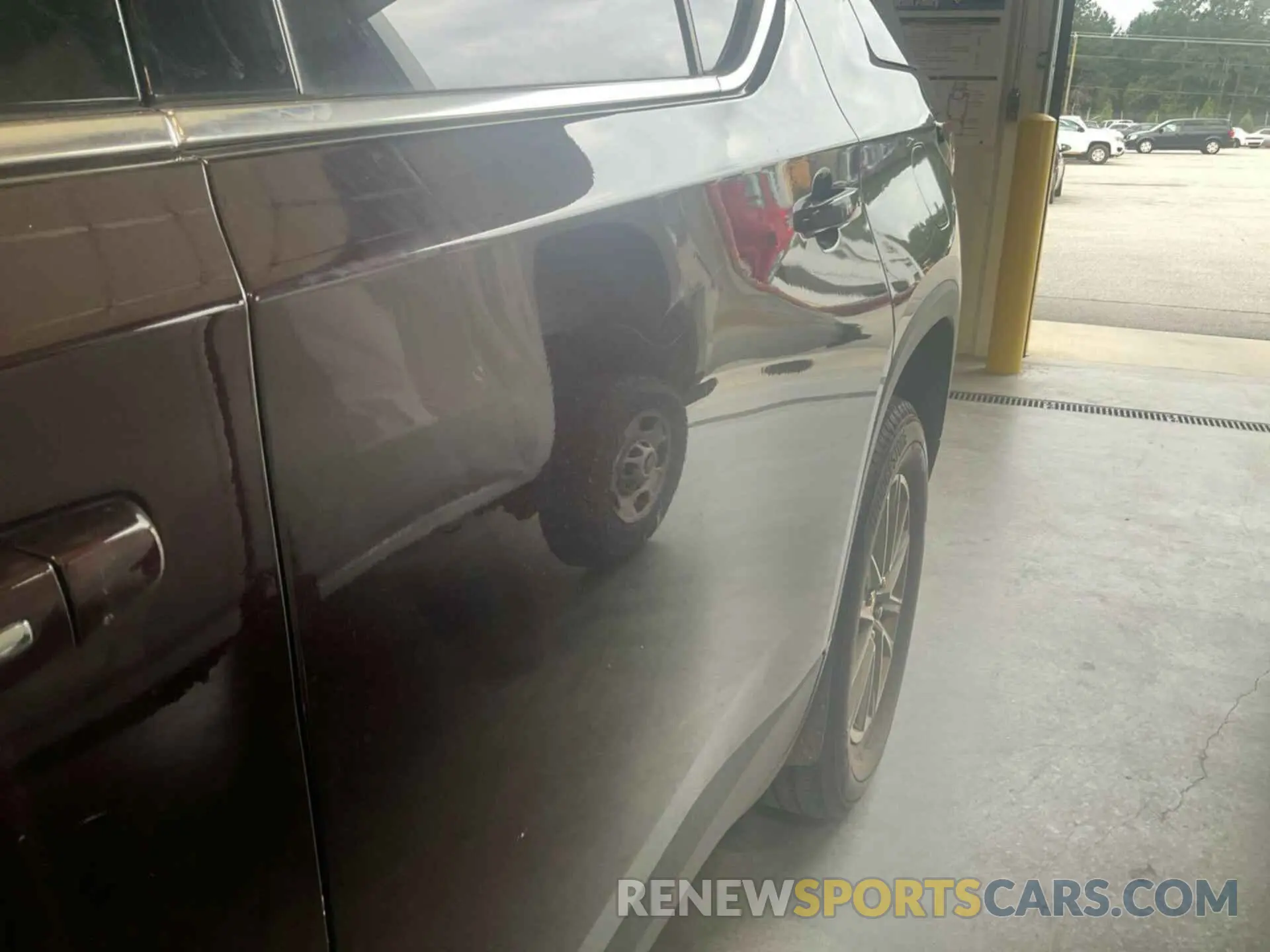 20 fotografías del automóvil dañado 1GNERGKW3NJ173168 CHEVROLET TRAVERSE 2022
