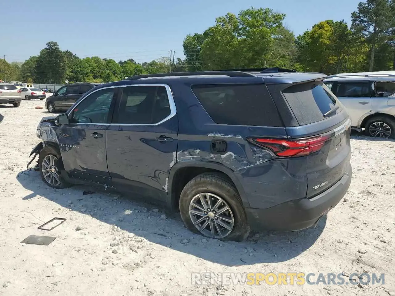 2 fotografías del automóvil dañado 1GNERGKW4NJ127865 CHEVROLET TRAVERSE 2022