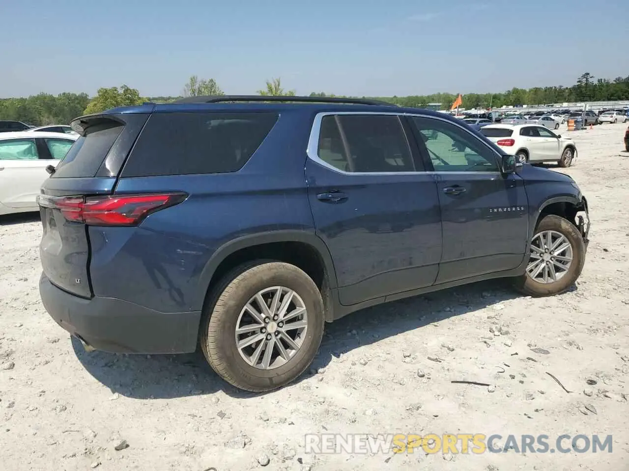 3 fotografías del automóvil dañado 1GNERGKW4NJ127865 CHEVROLET TRAVERSE 2022