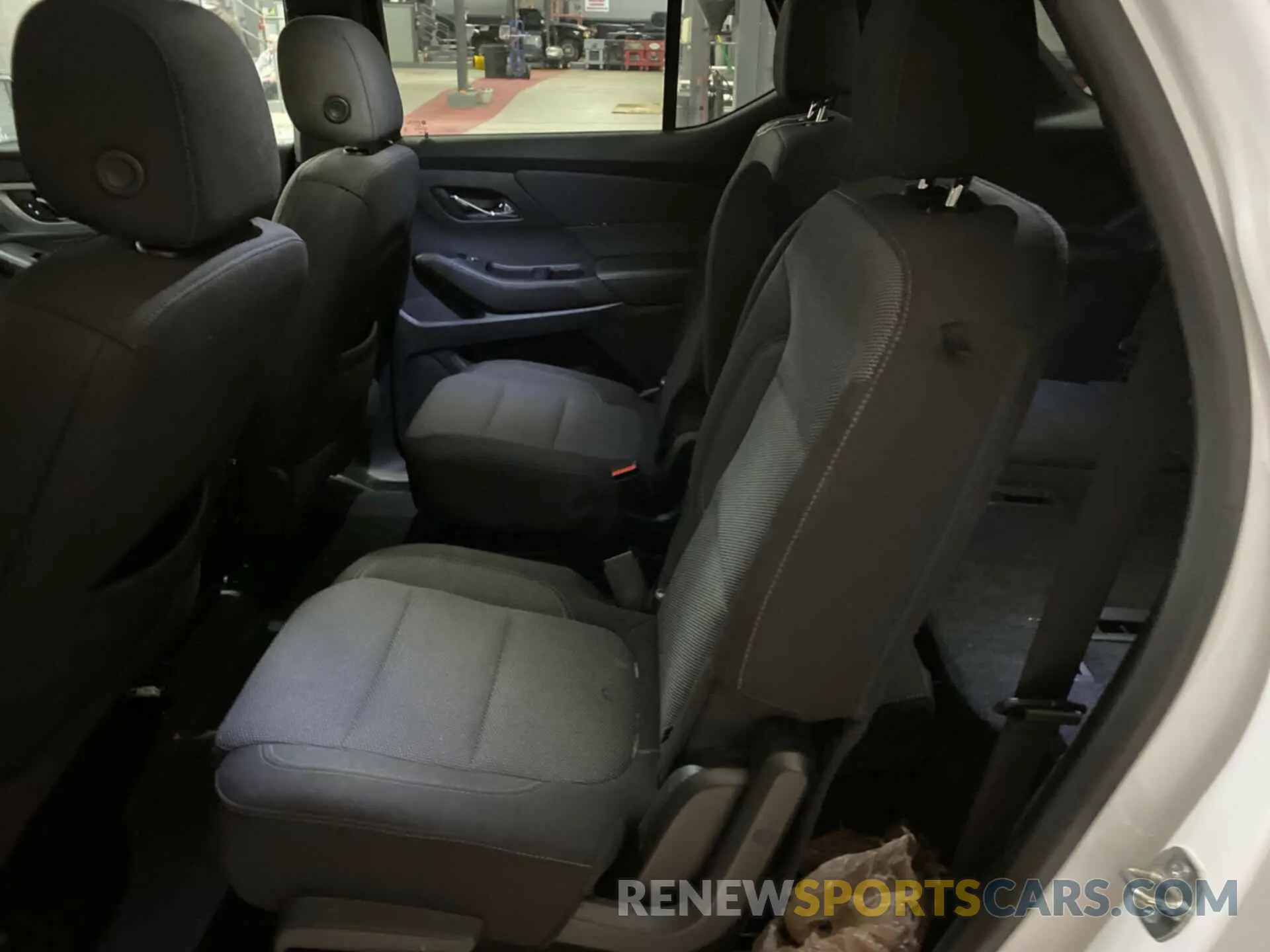 17 fotografías del automóvil dañado 1GNERGKW6NJ127947 CHEVROLET TRAVERSE 2022